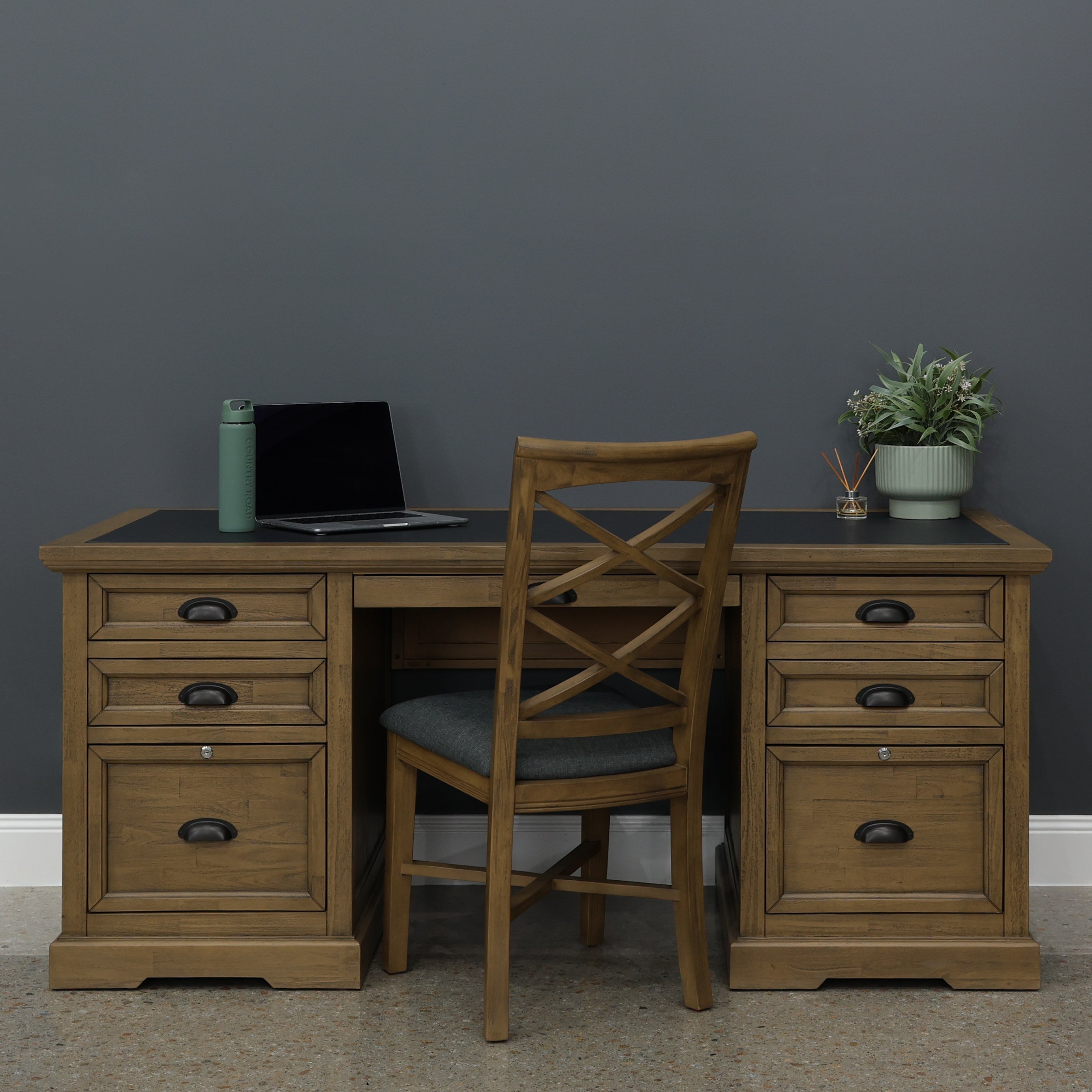 Macedon Desk