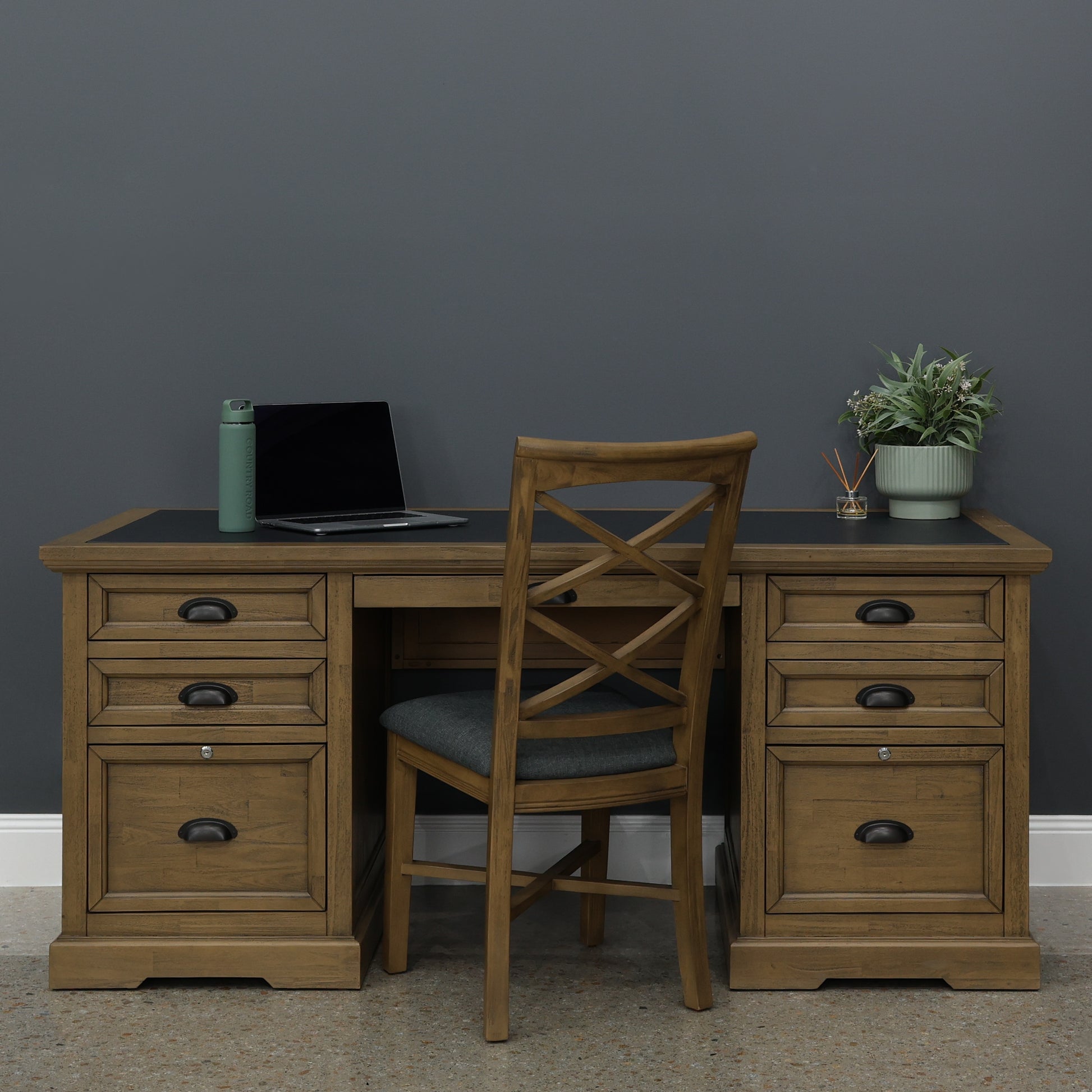 Macedon Desk
