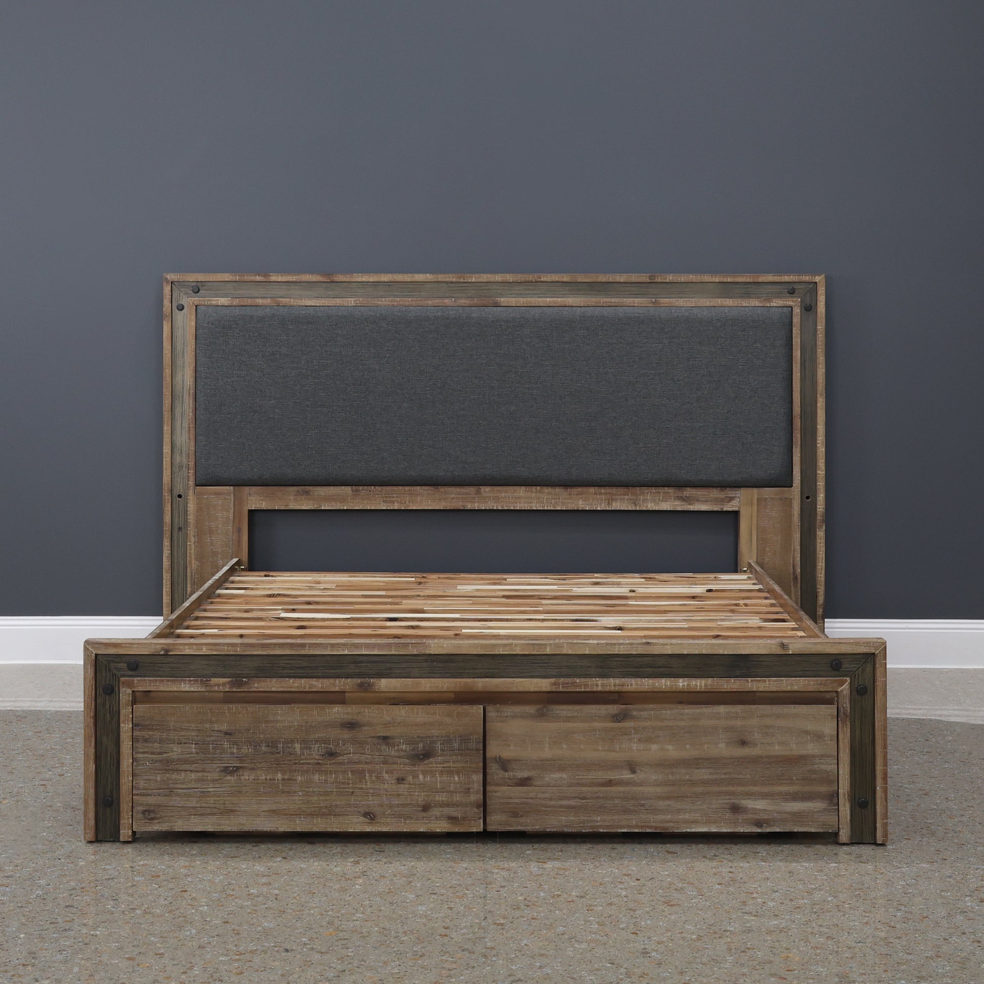 Ballarat Bed w/ 2x Bedside Tables