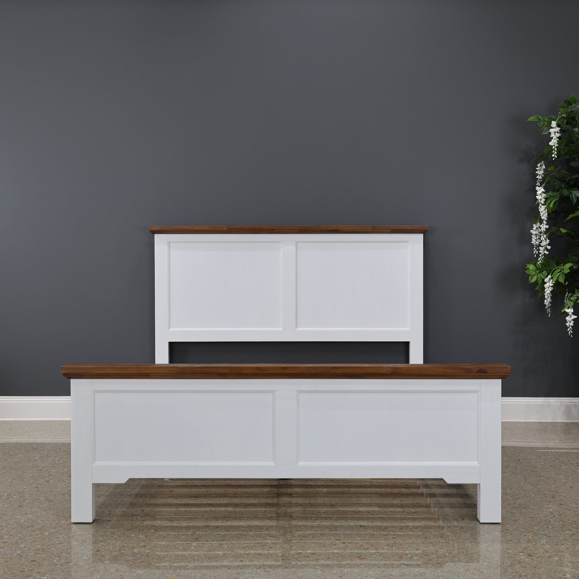 Provedore Two Tone Bed