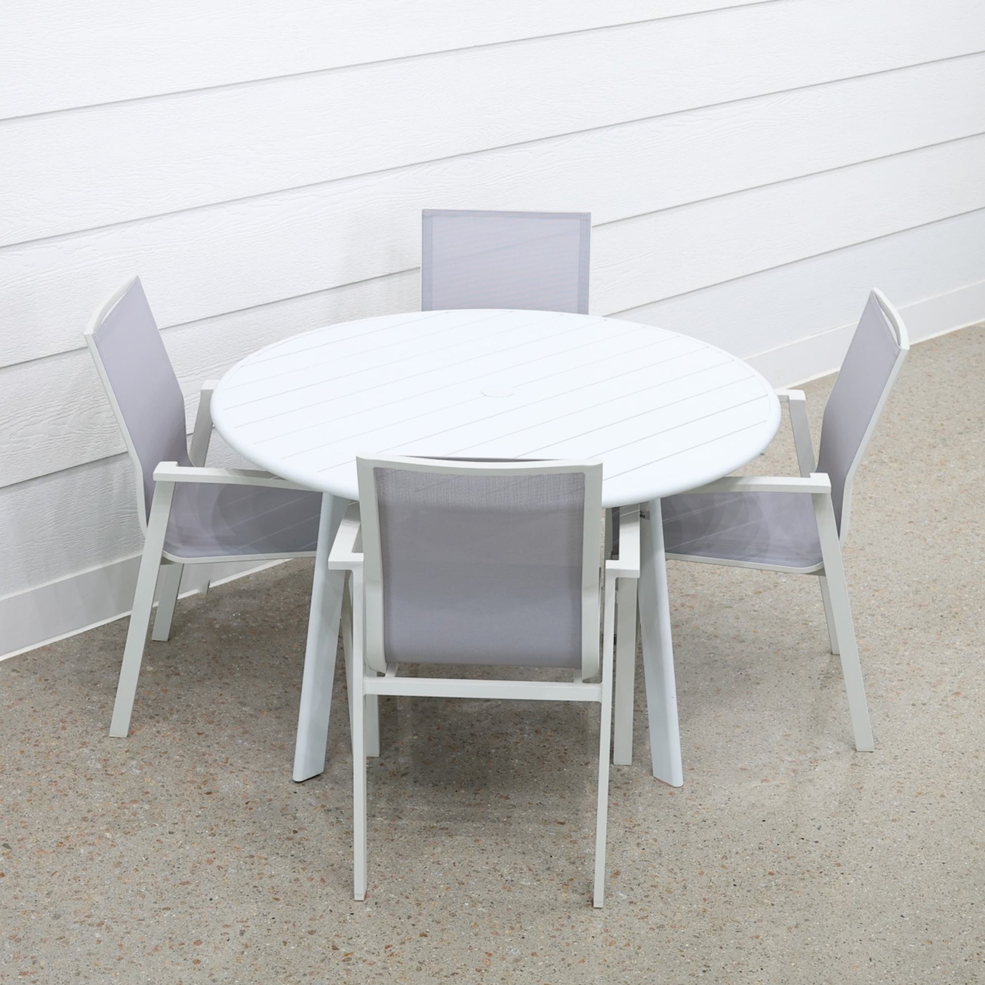 Avignon Dining Table Round - White