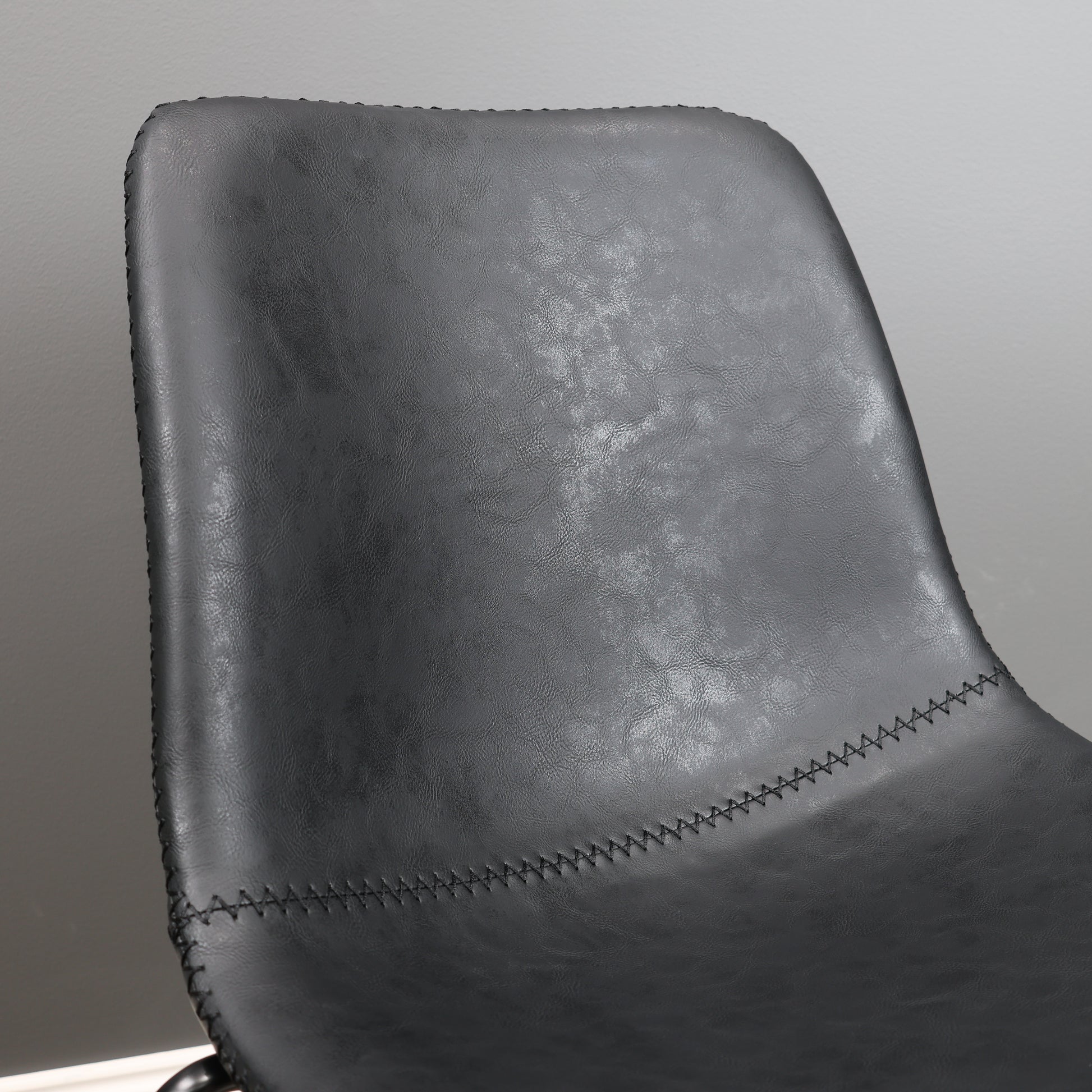 Amy Stackable Dining Chair