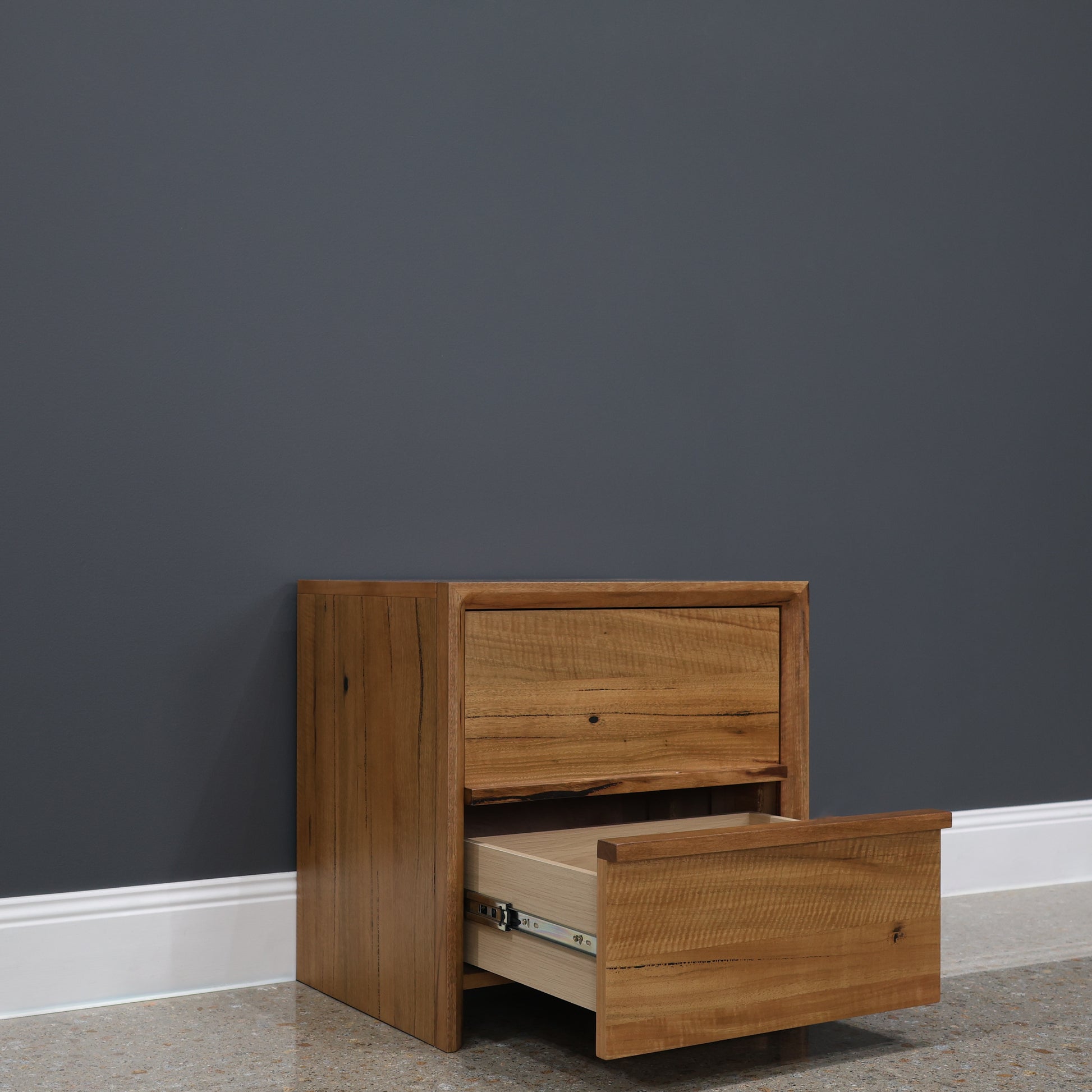 Scarbrough Bedside Table