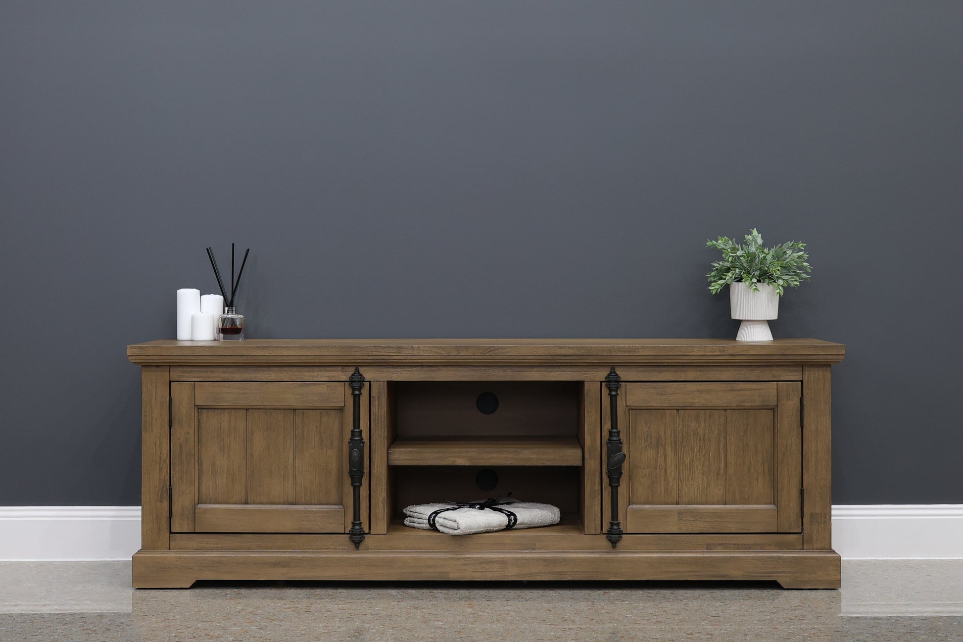 Macedon Tv Unit 2 Doors 2 Niches - Medium