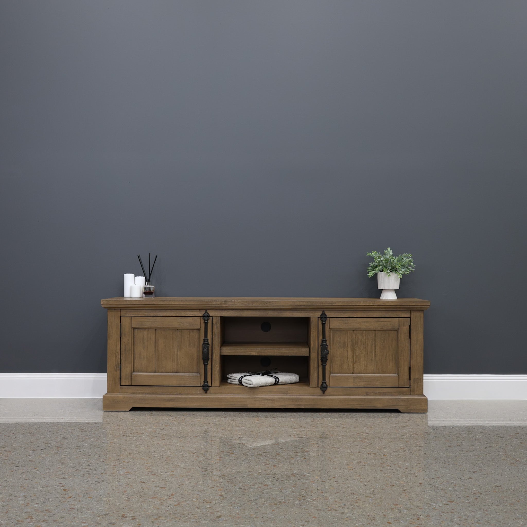 Macedon Tv Unit 2 Doors 2 Niches - Medium