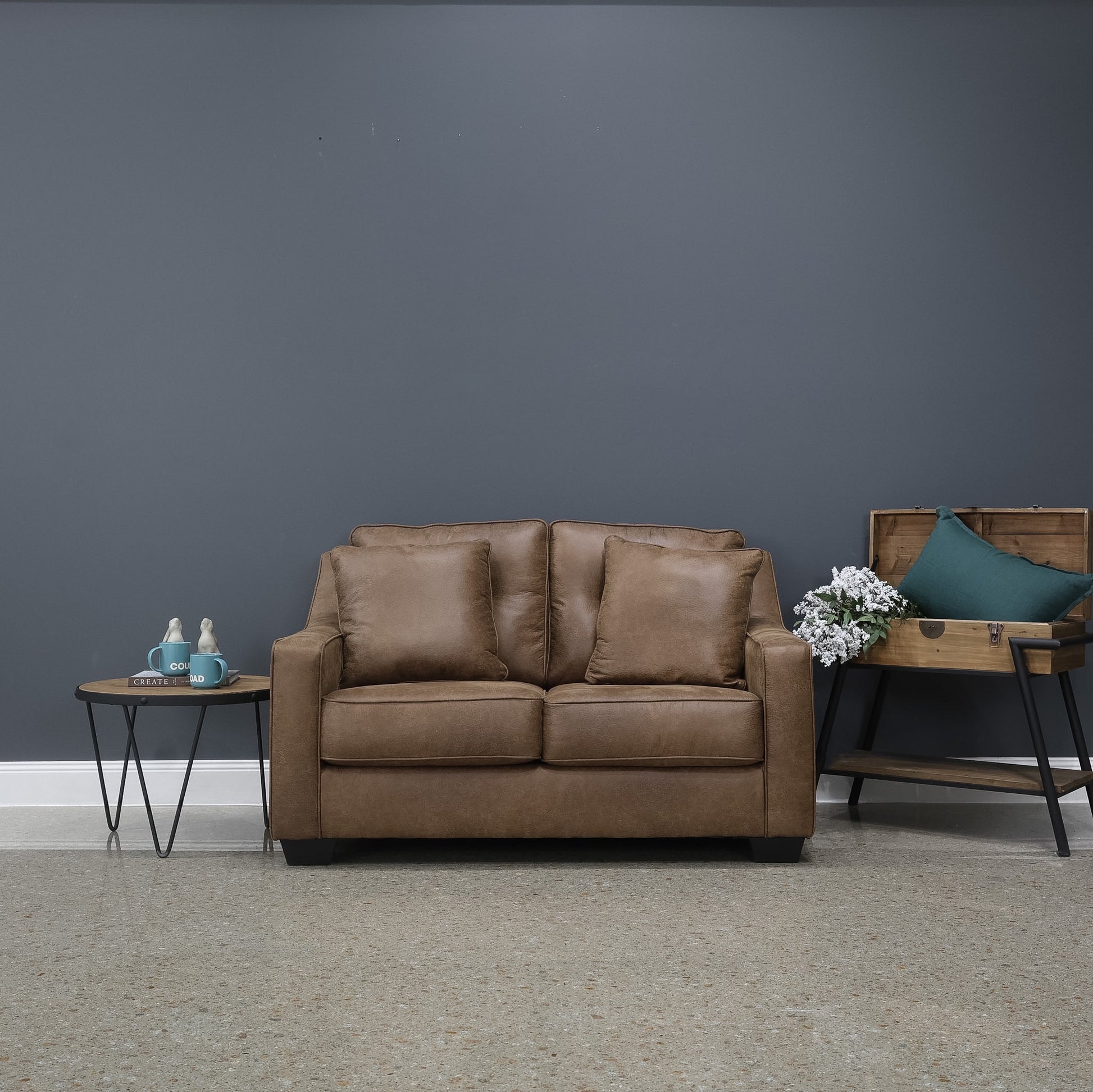 Victoria Loveseat - Tan Leather Air