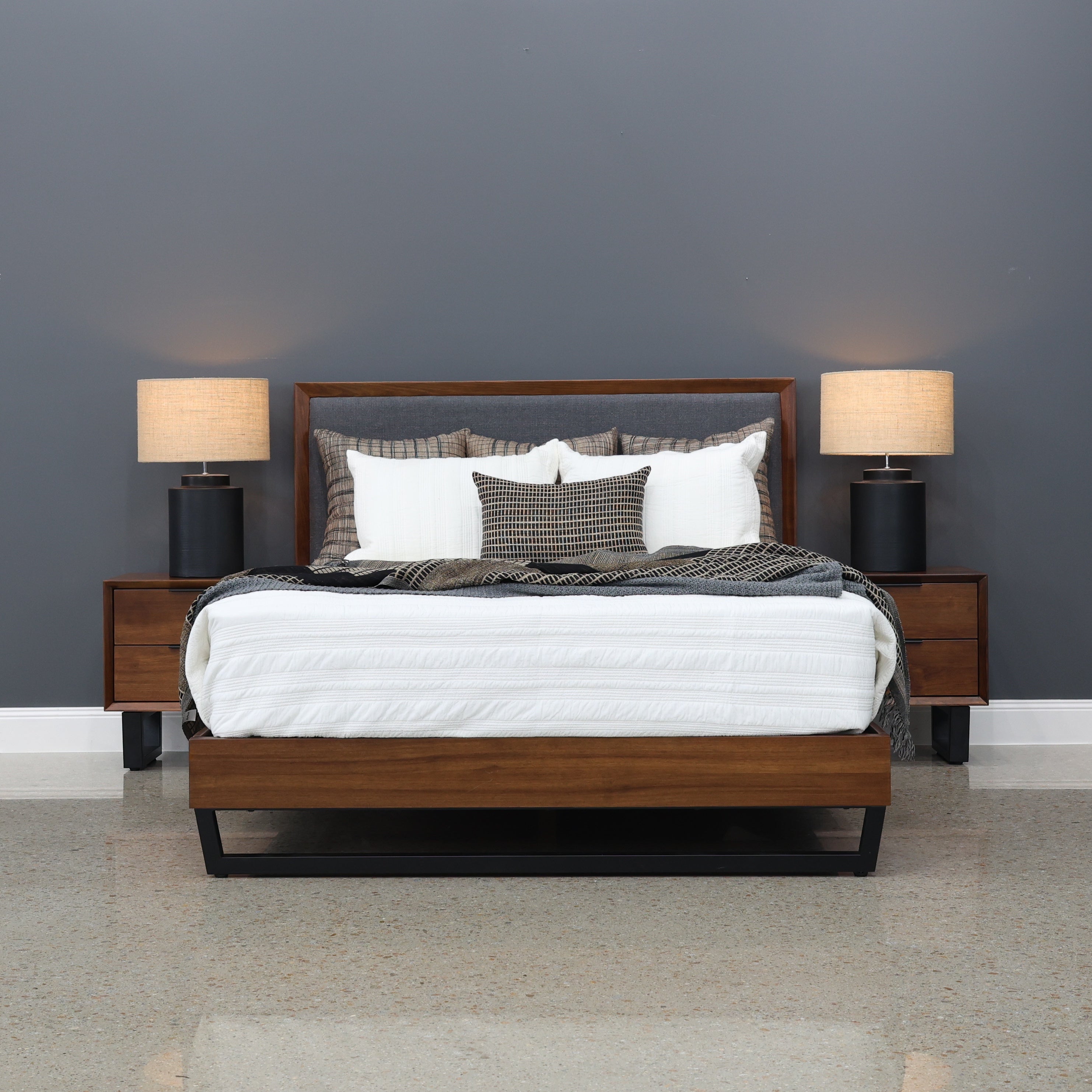 Kingsley Bed