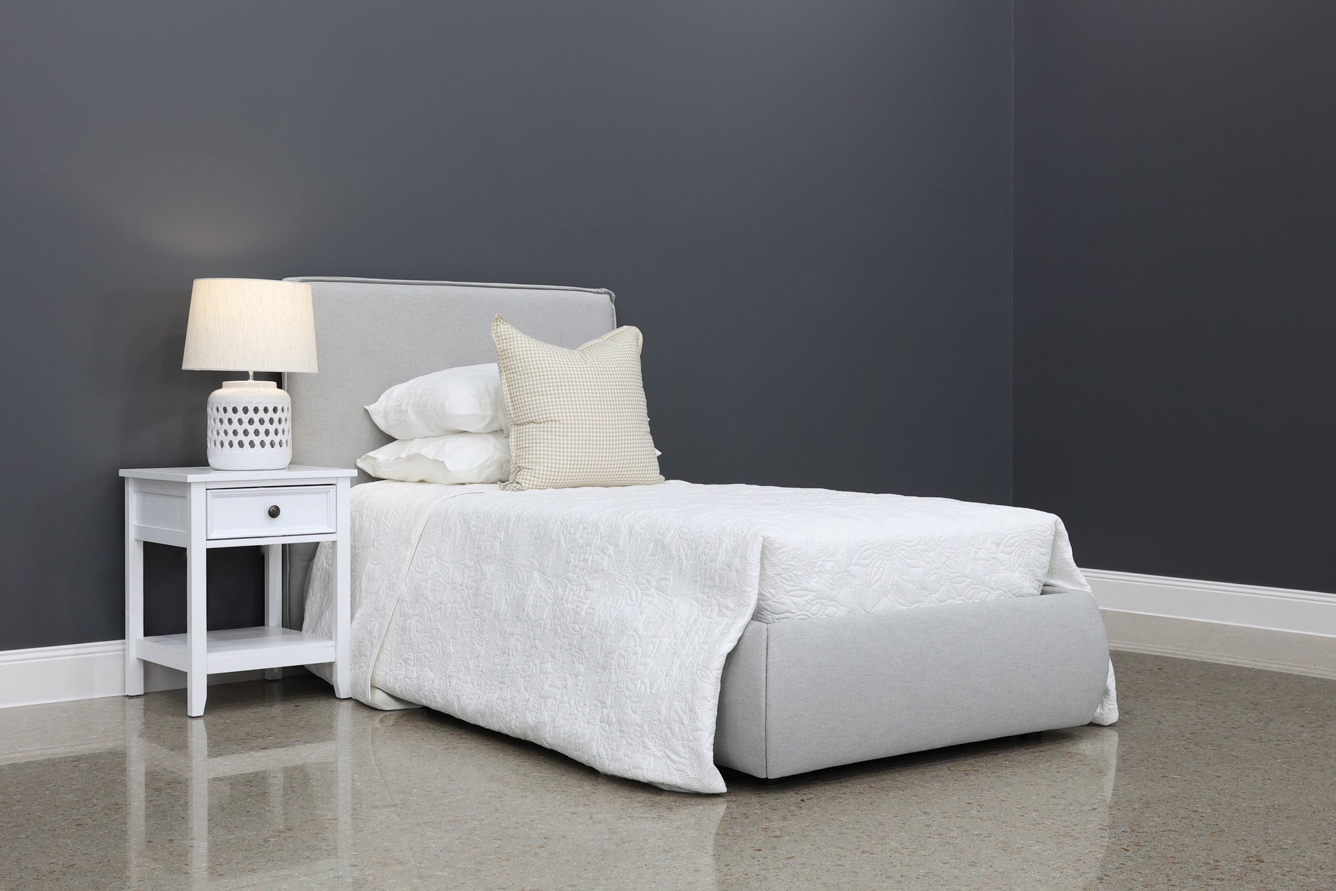 Queenscliff Bed - Light Grey