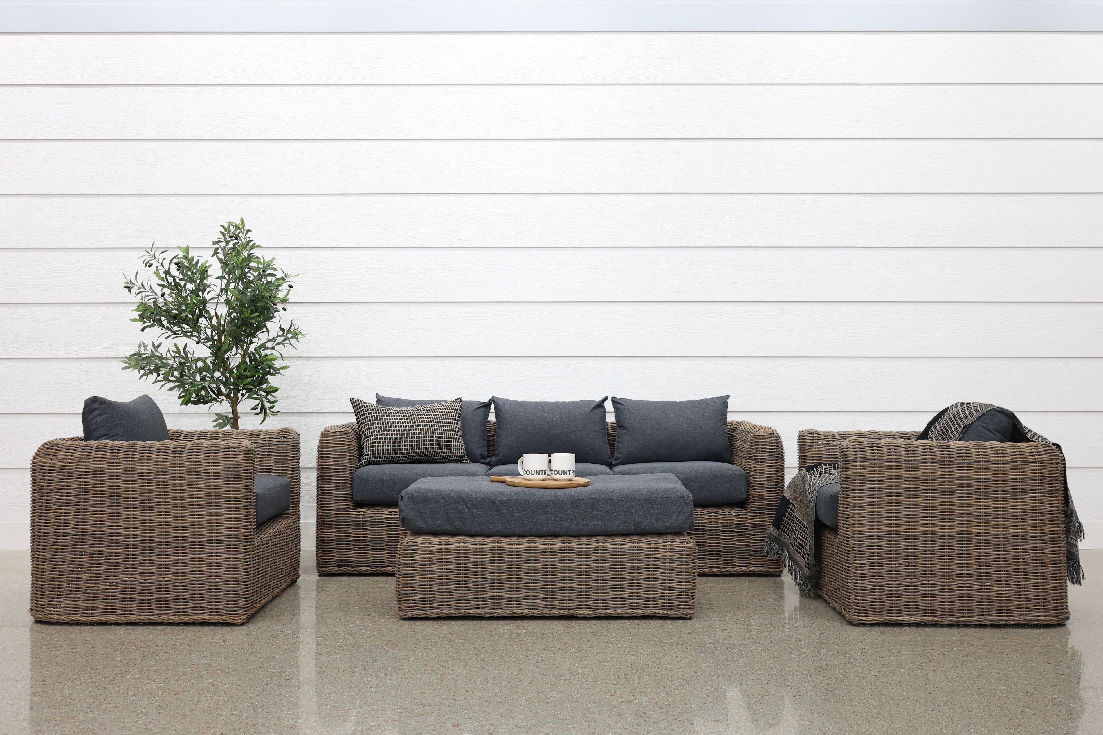 Mowbray 4 Piece Lounge Set