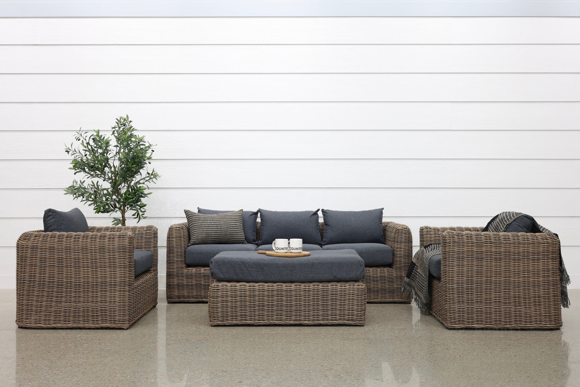 Mowbray 4 Piece Lounge Set