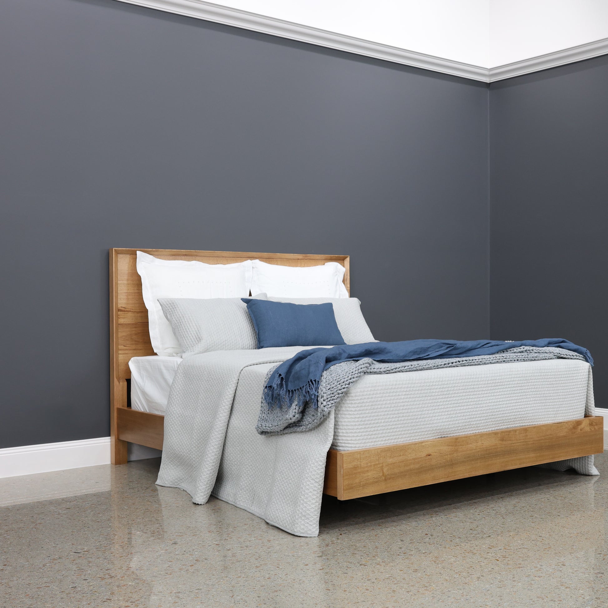 Milan Bed