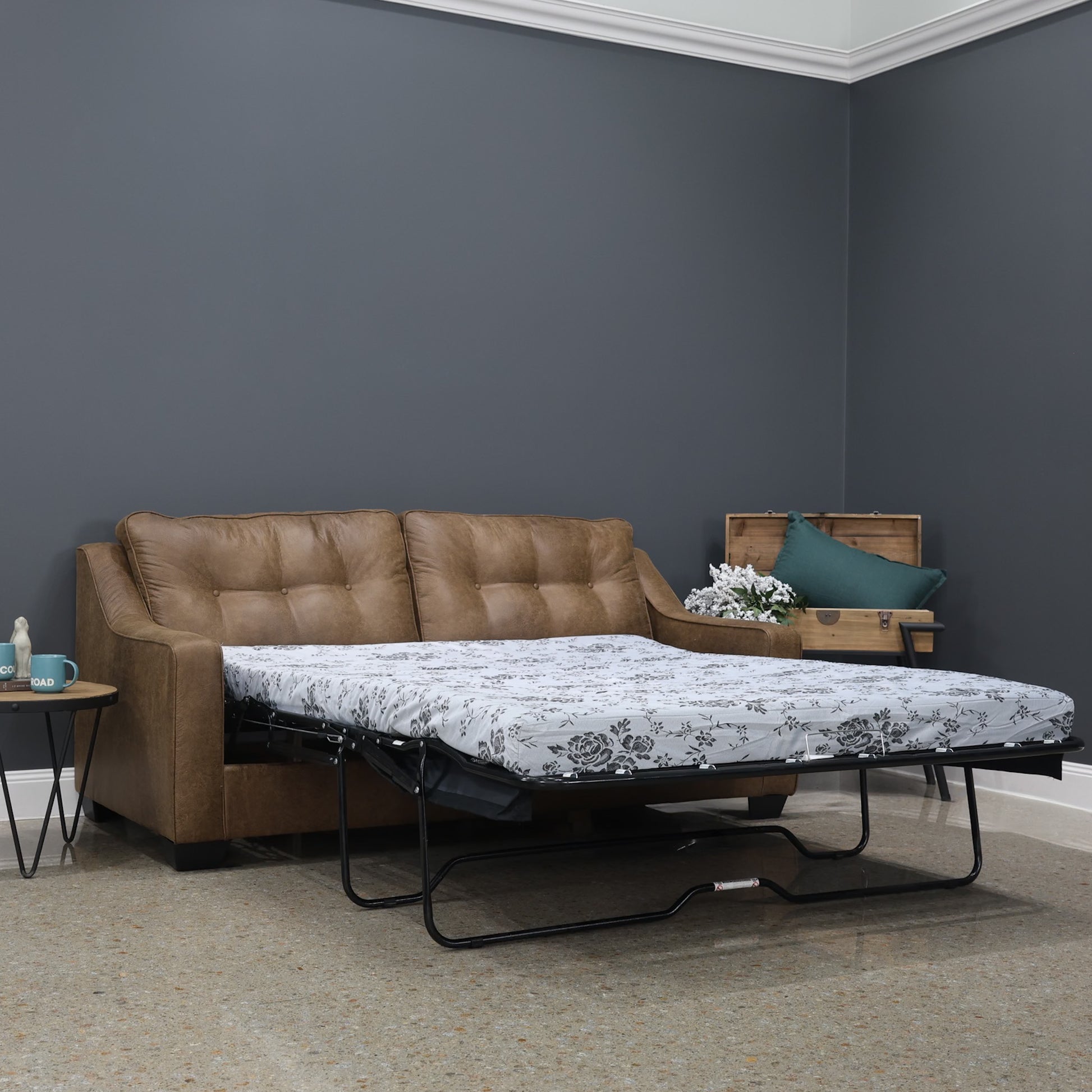 Victoria Queen Sofa Sleeper - Tan Leather Air
