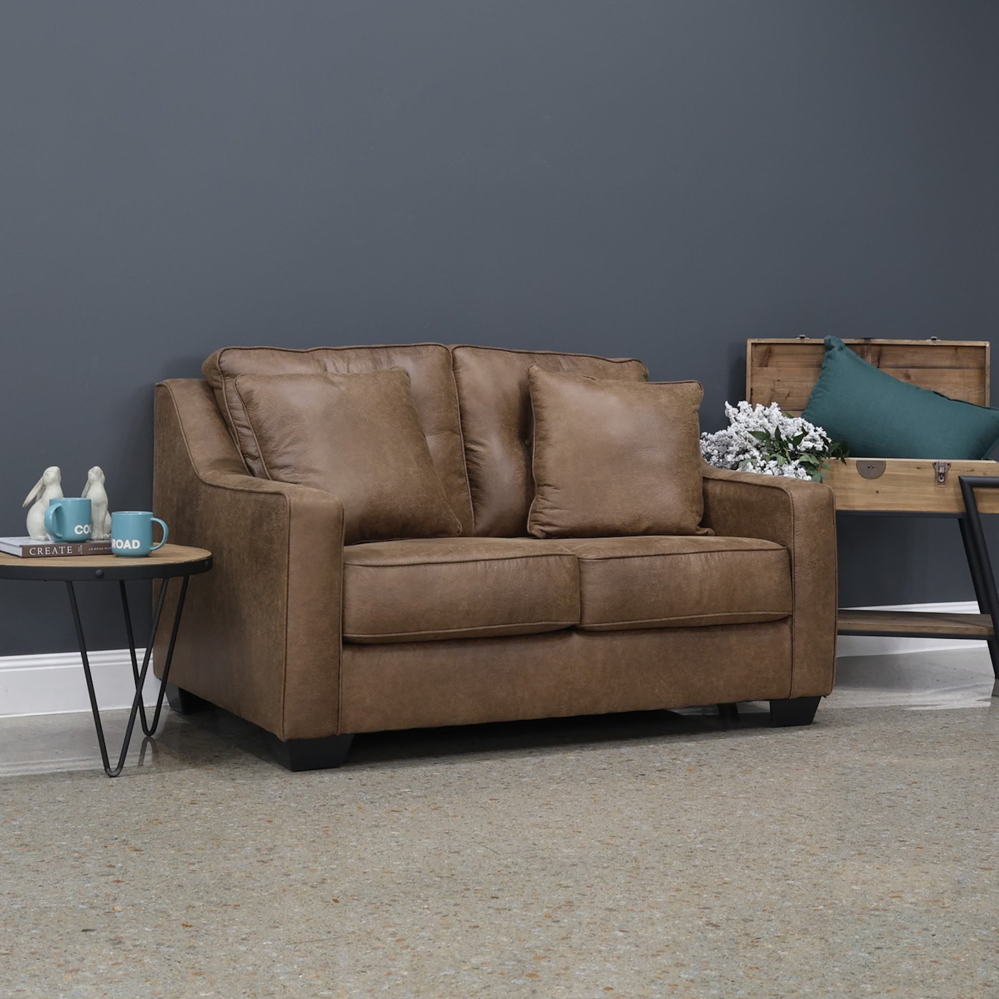 Victoria Loveseat - Tan Leather Air