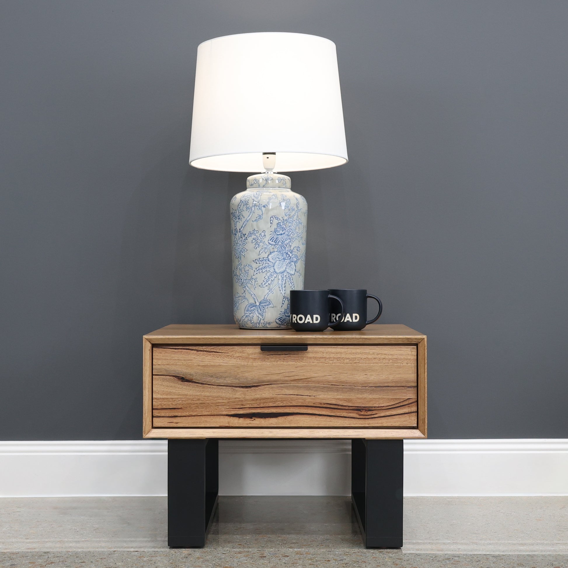 Milan Lamp Table