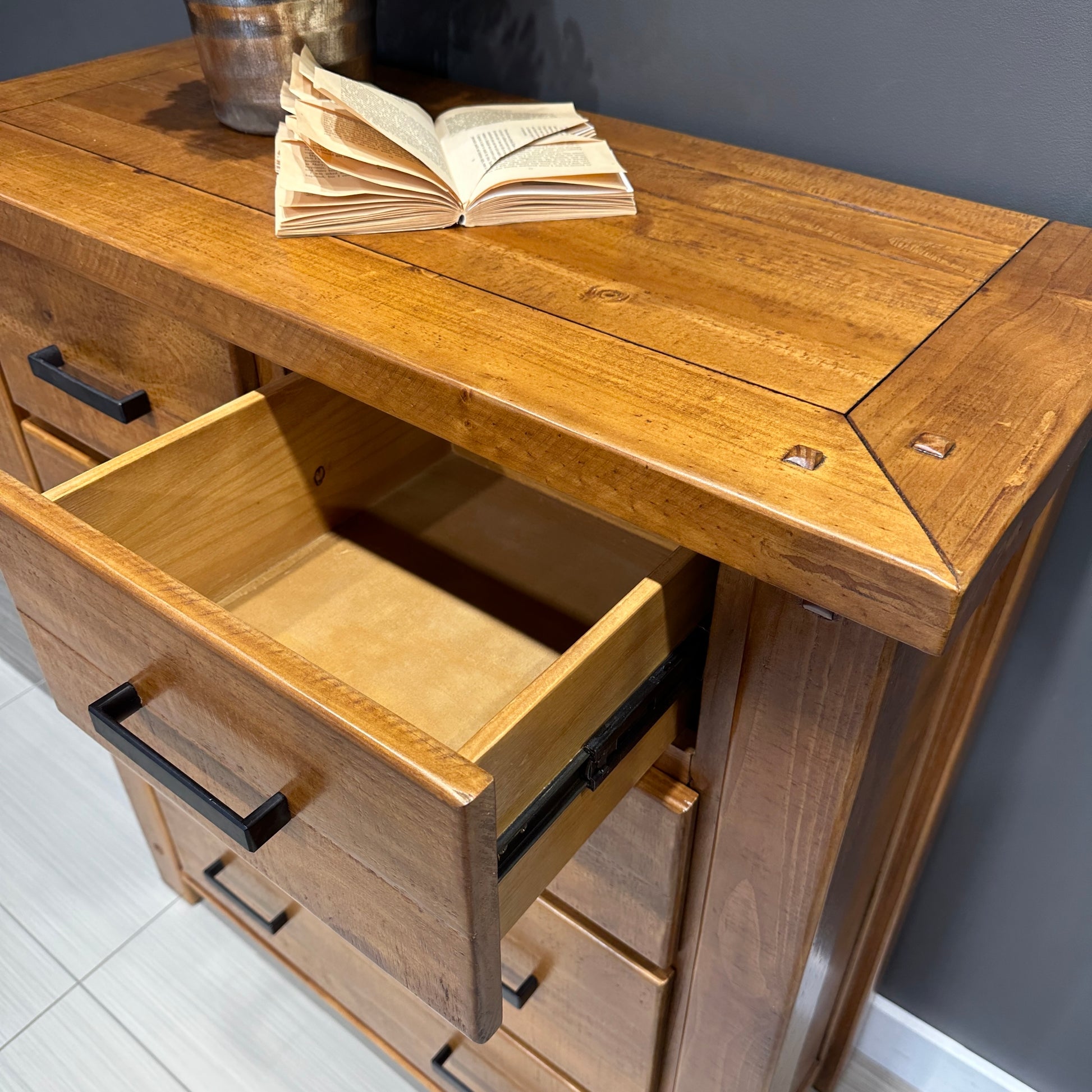 Griffith Tallboy 6 Drawer