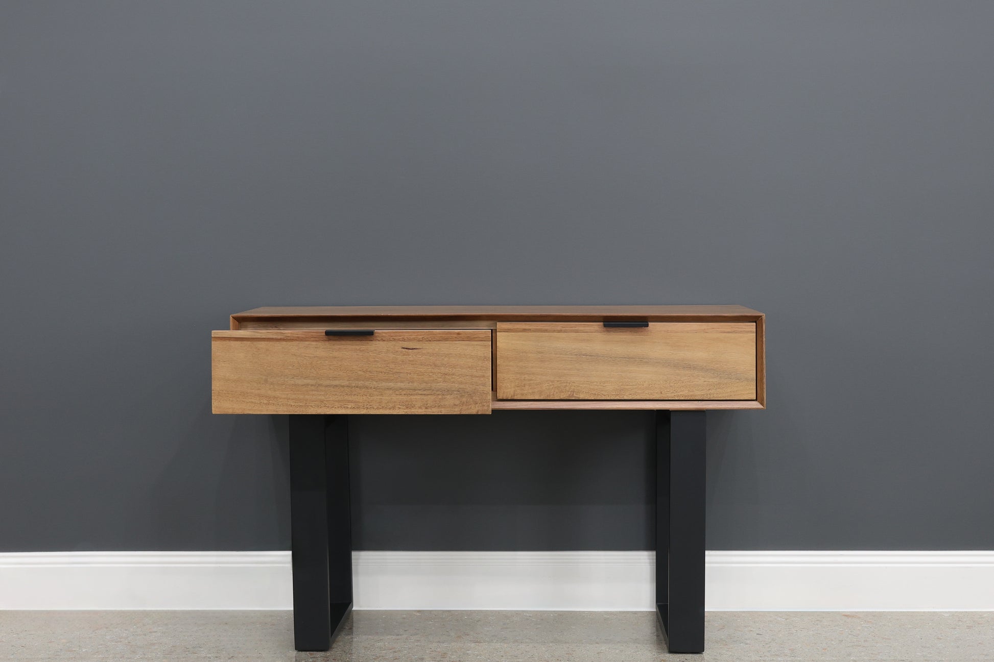 Milan Hallway Table