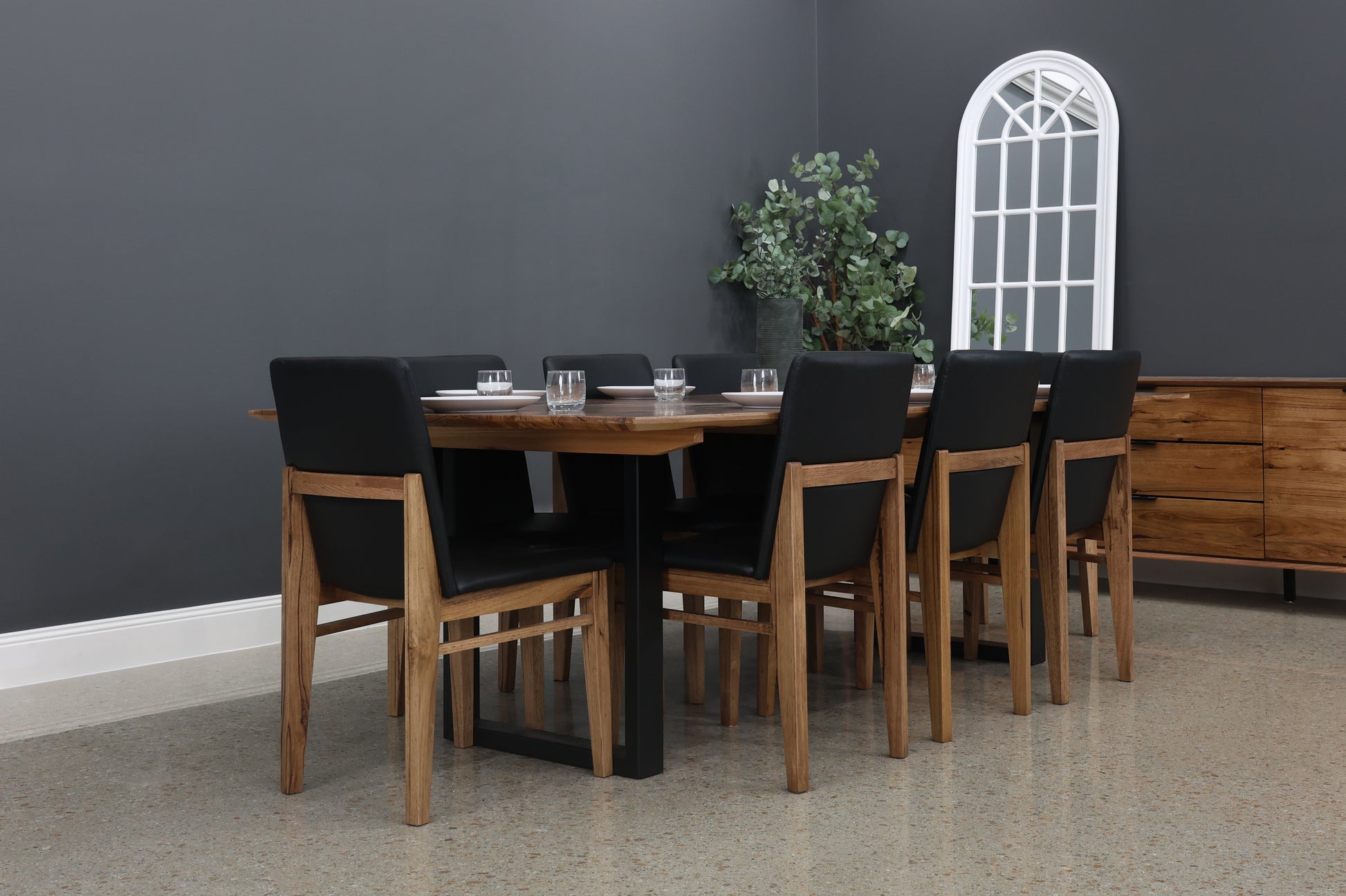 Milan Dining Table