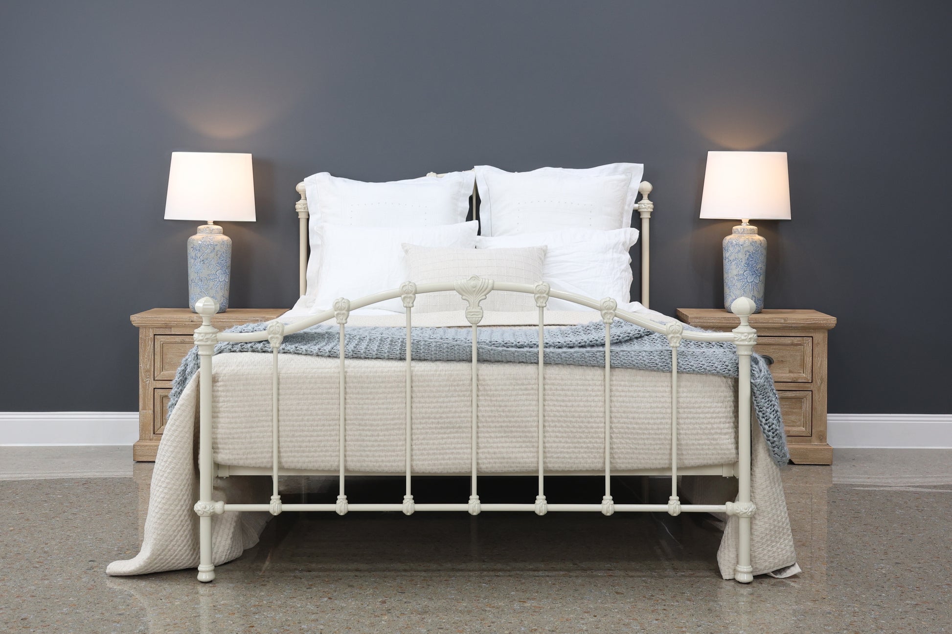 Claremont Bed - Antique White