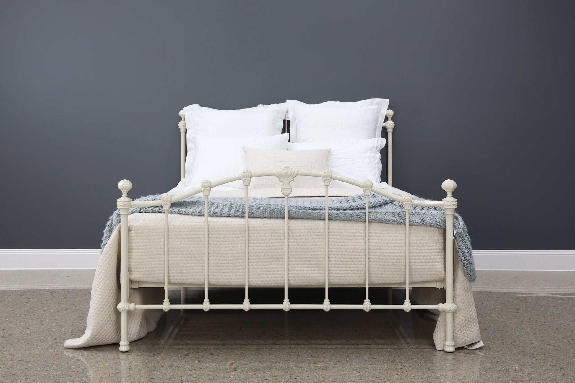 Claremont Bed - Antique White