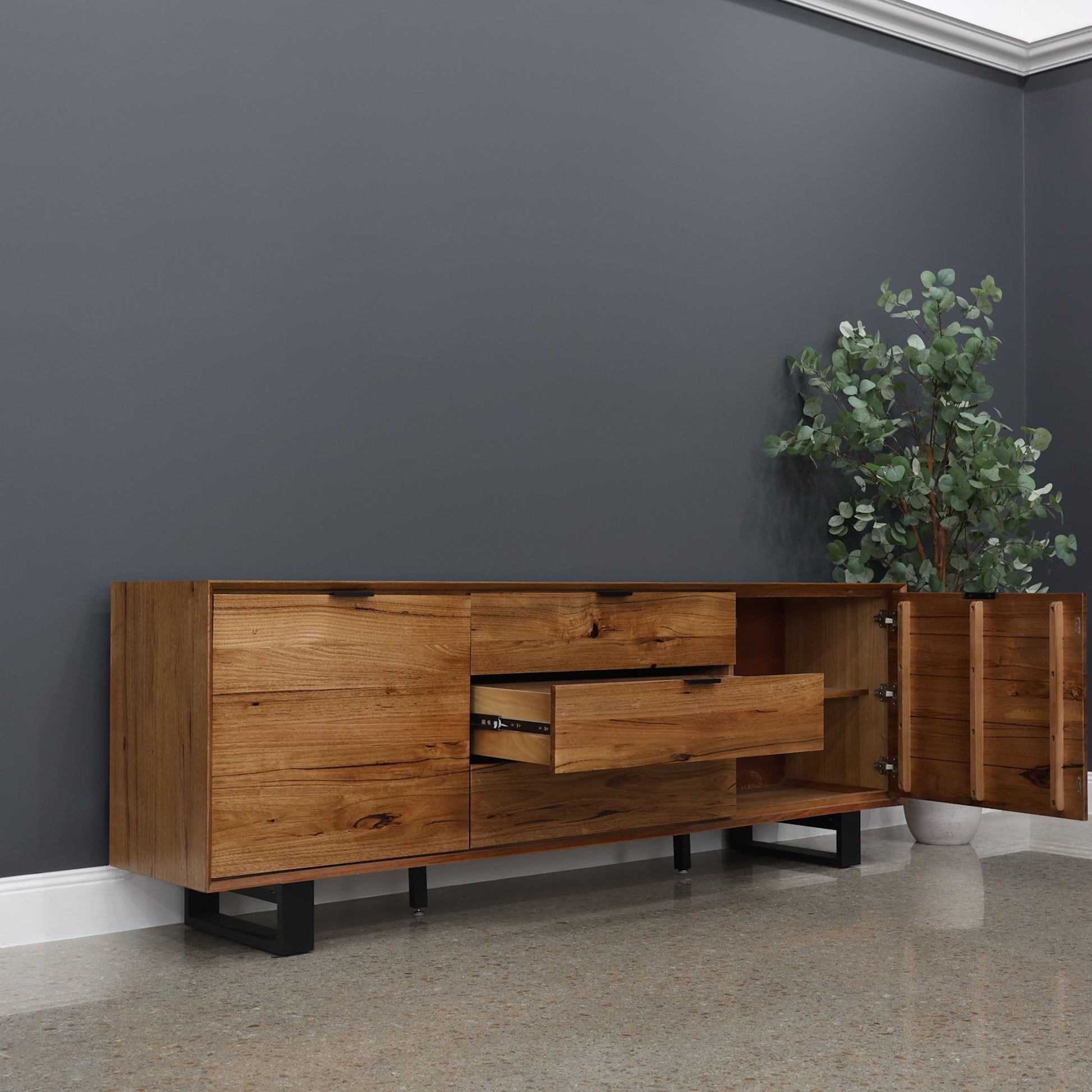 Milan Buffet - 220cm L