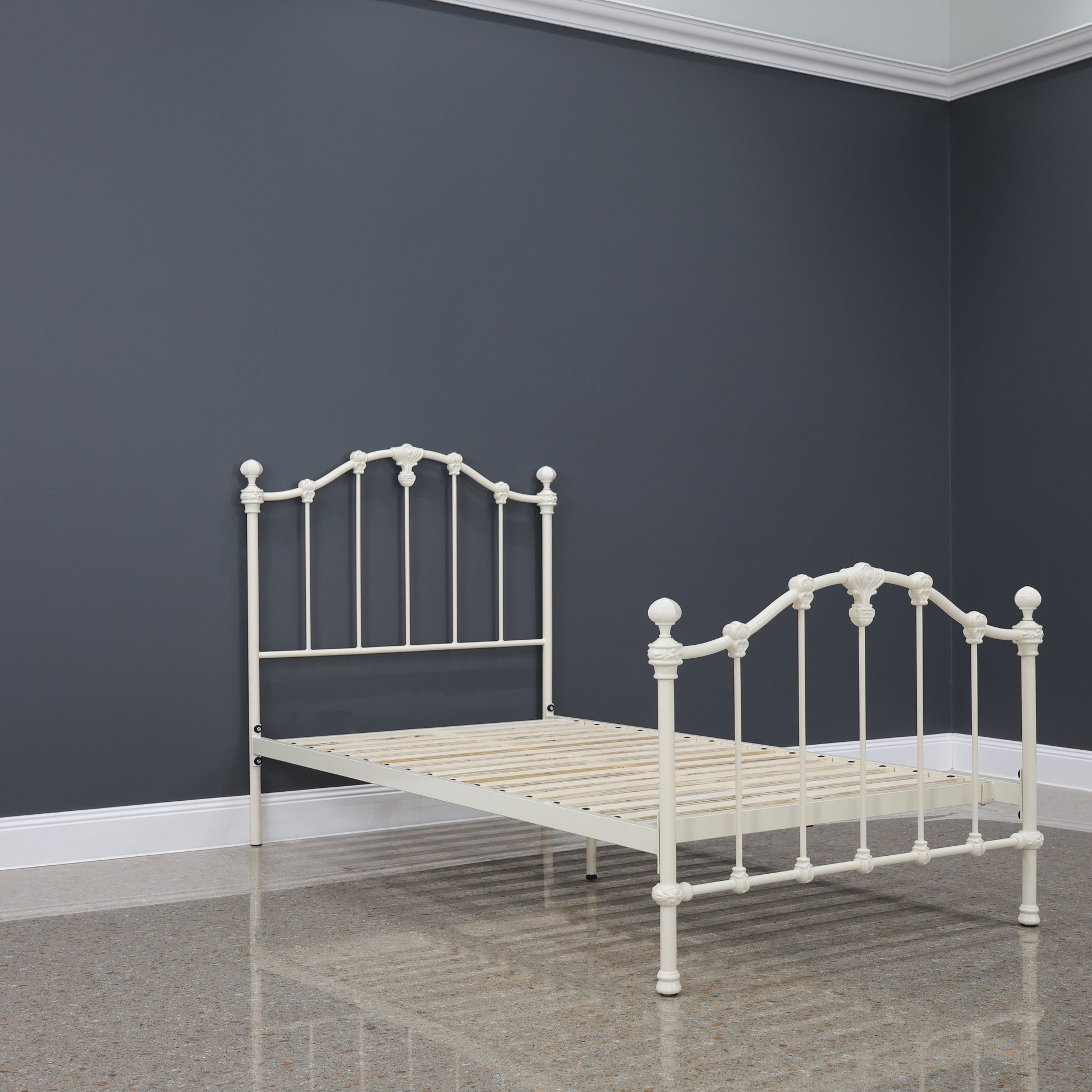 Claremont Bed - Antique White
