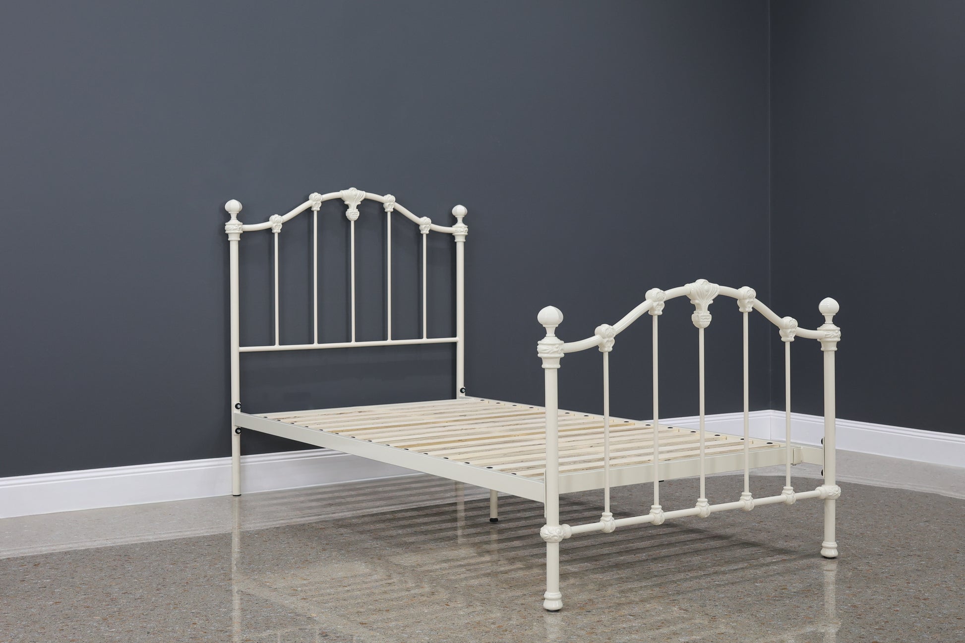 Claremont Bed - Antique White