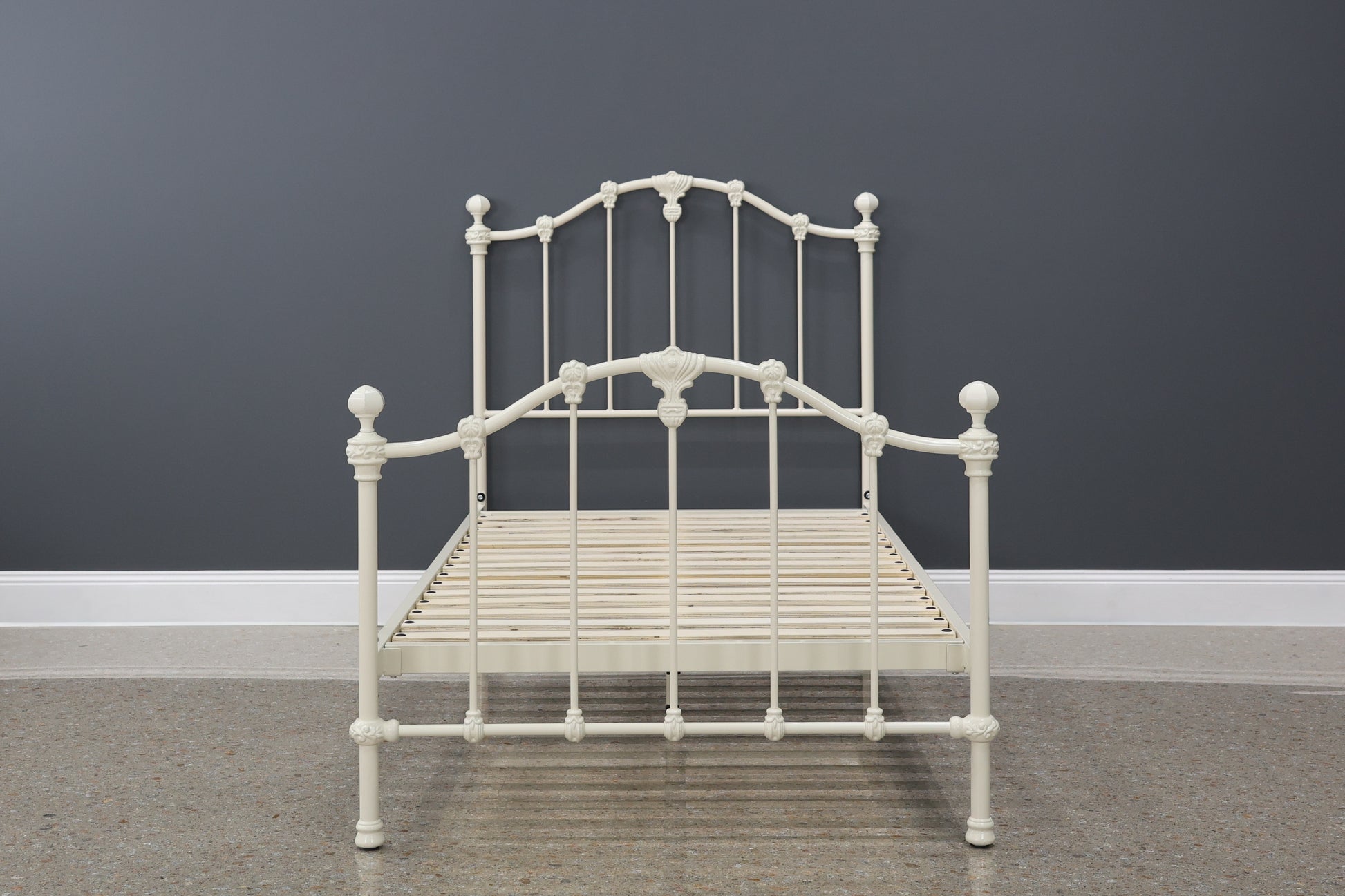 Claremont Bed - Antique White