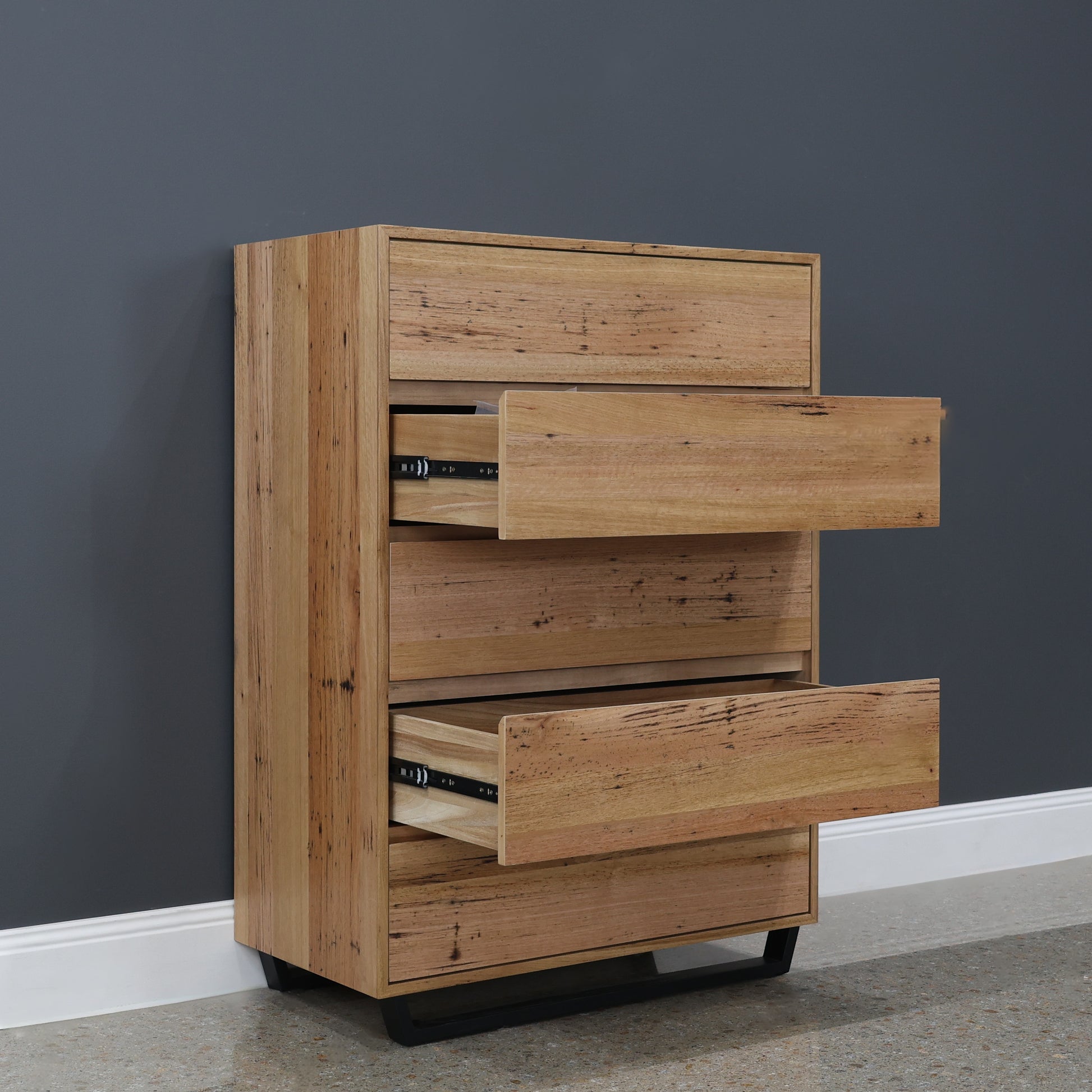 Peninsula Tallboy