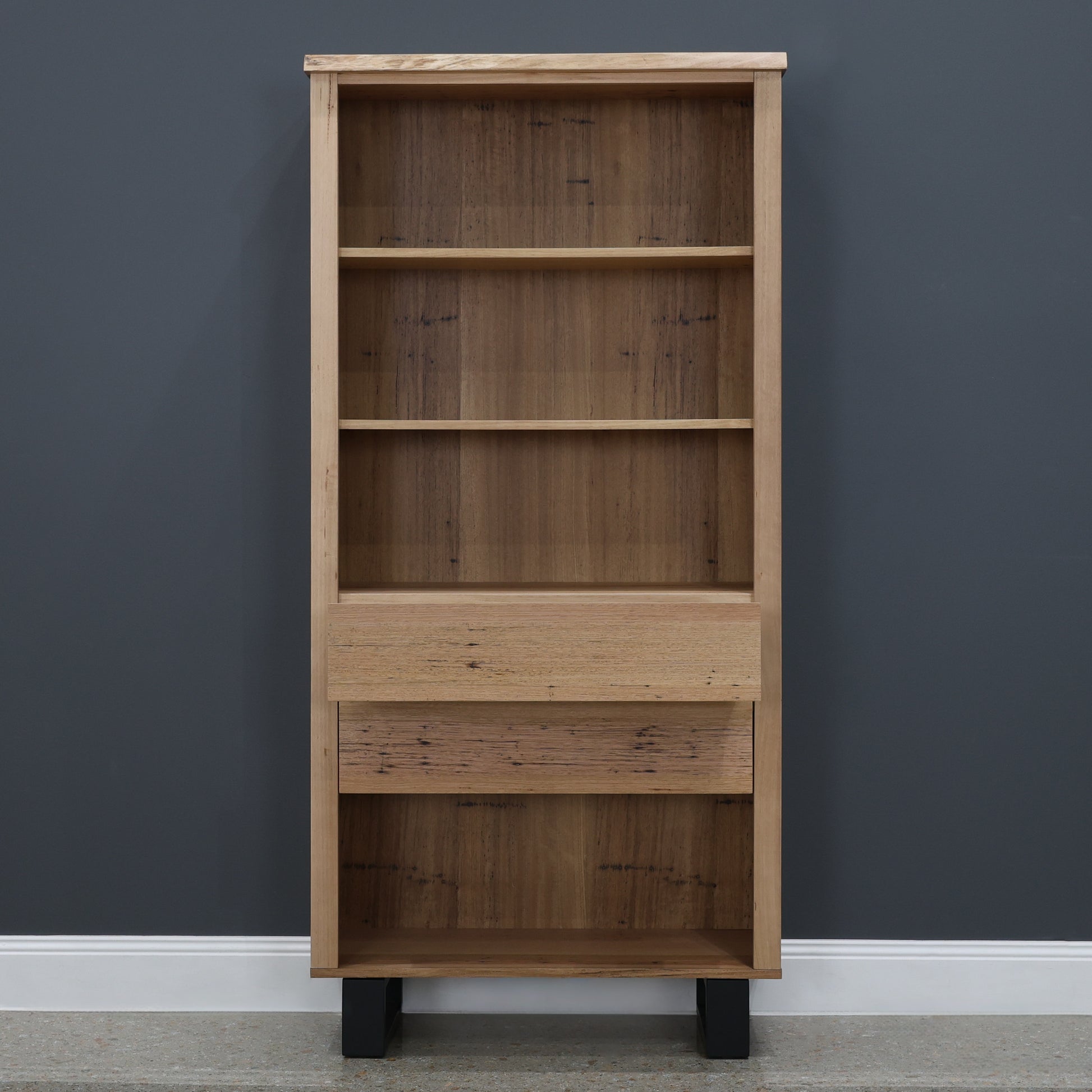 Peninsula Display Unit