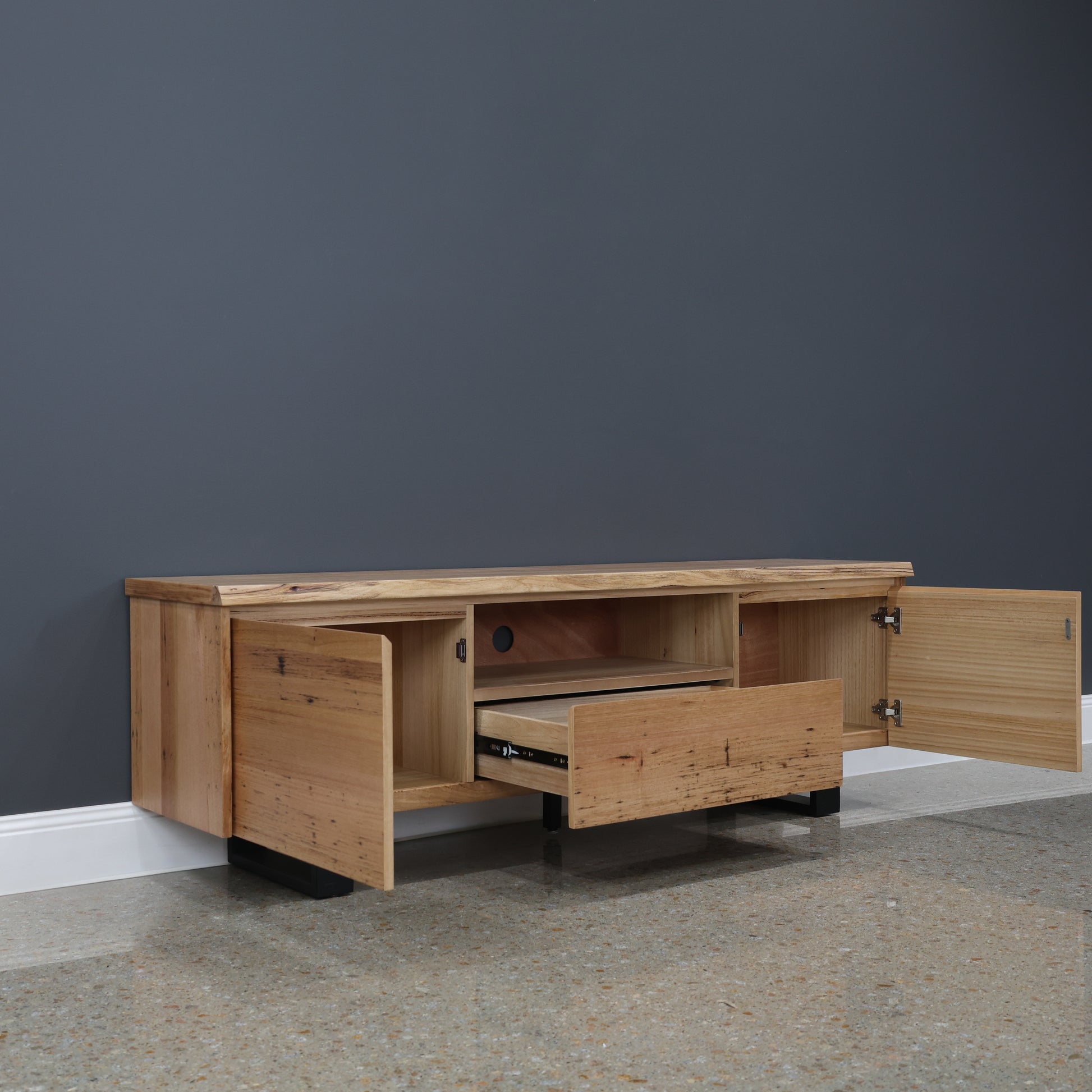 Peninsula TV Unit 180cm L