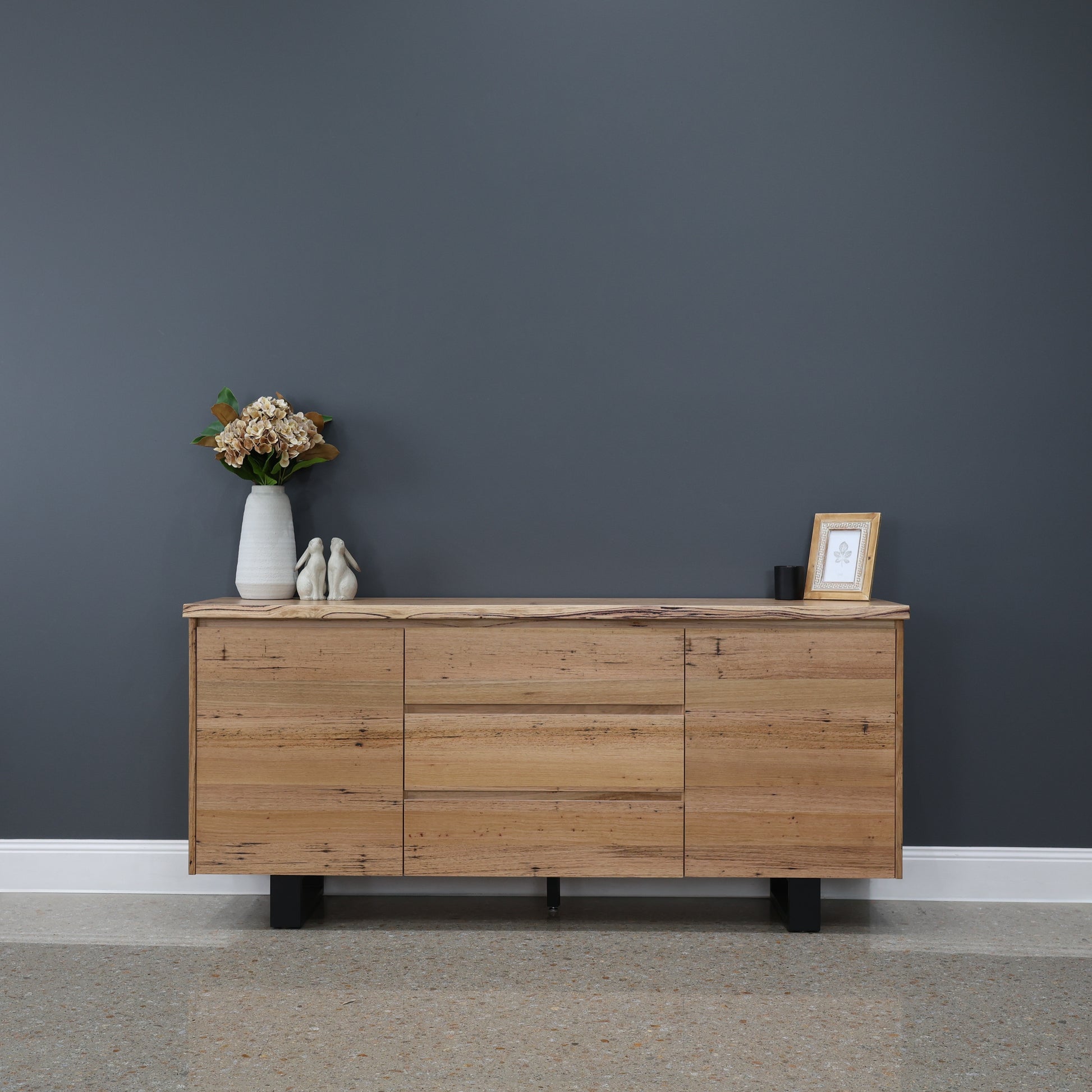 Peninsula Buffet 180cm L