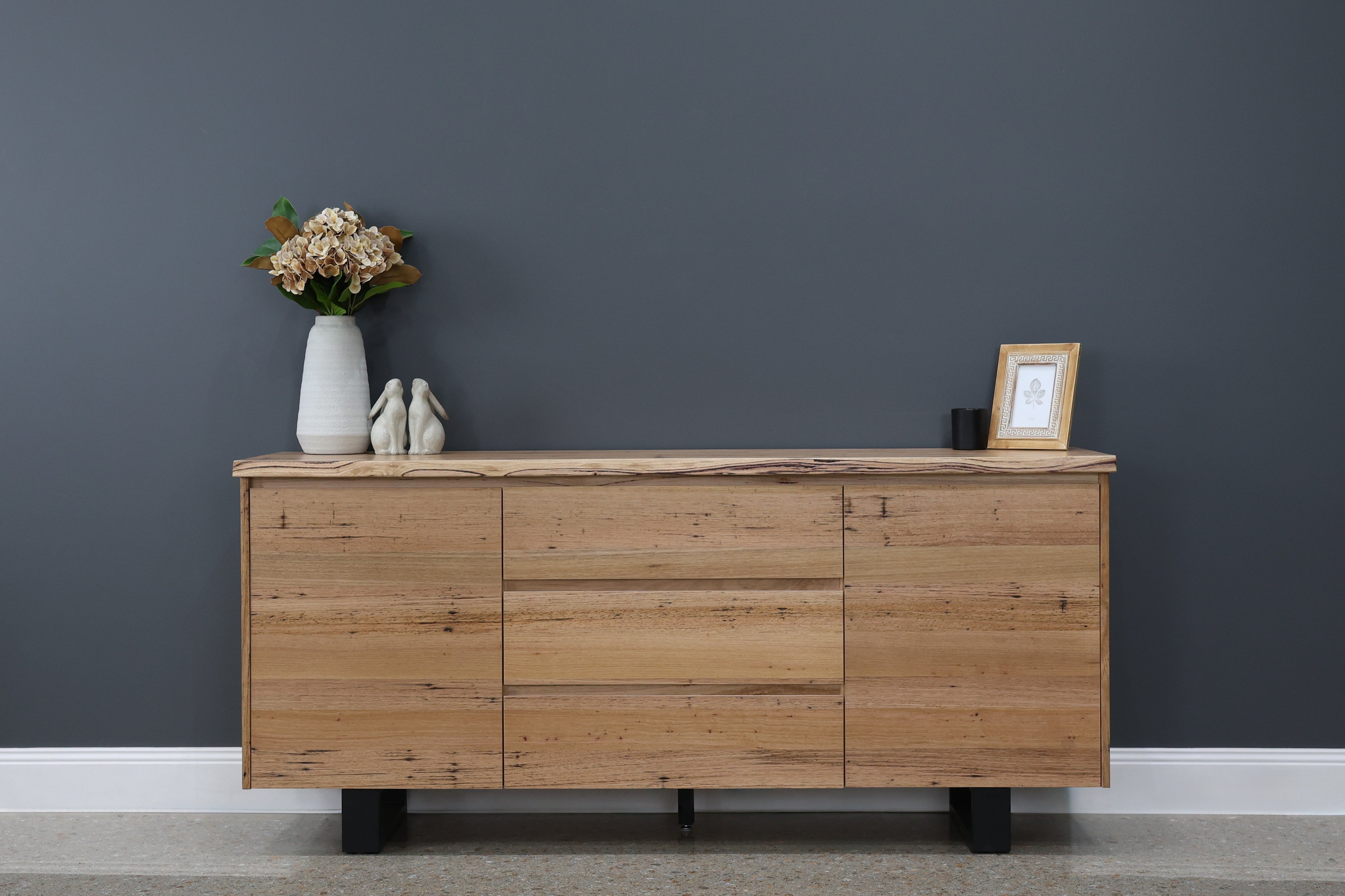 Peninsula Buffet 180cm L