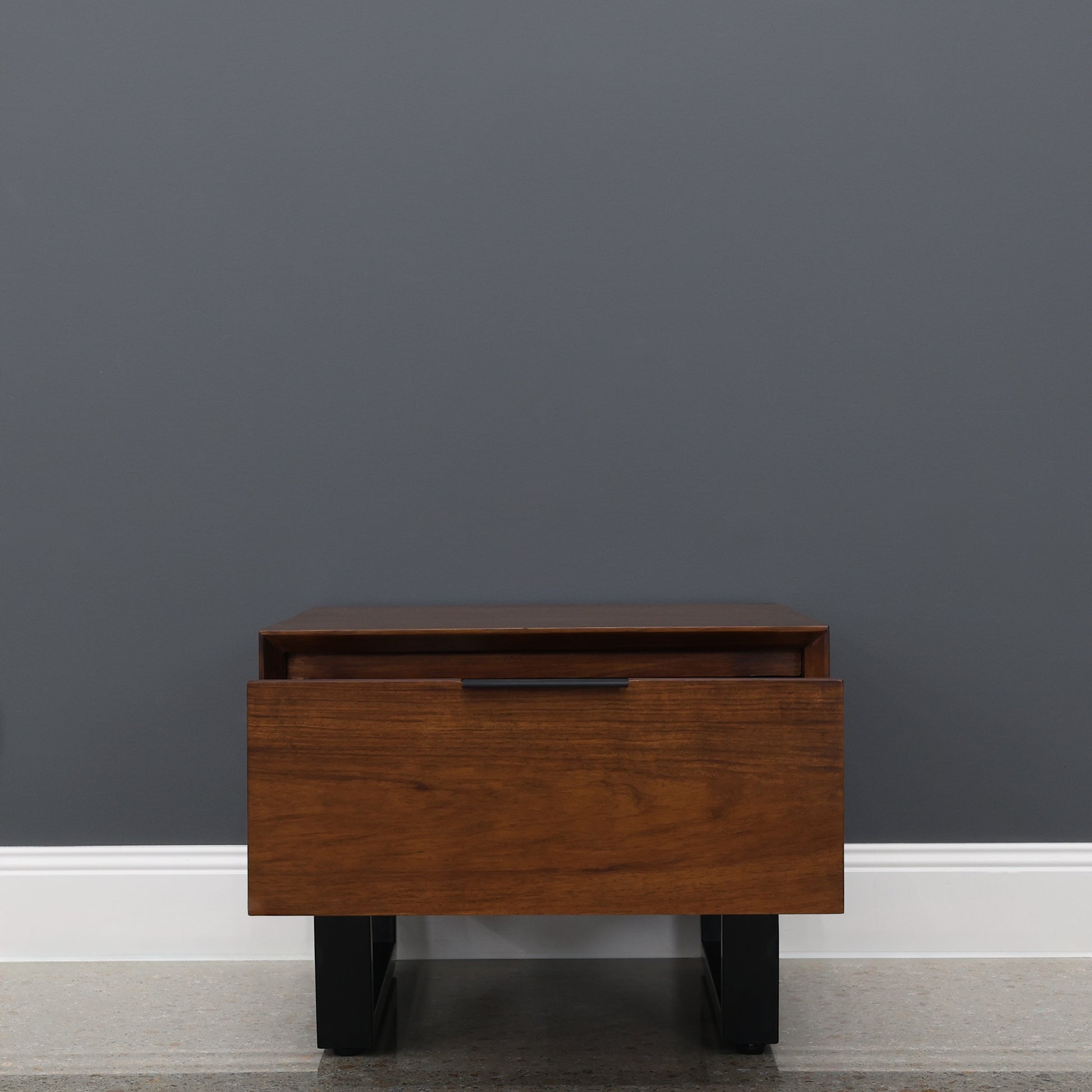 Kingsley Lamp Table