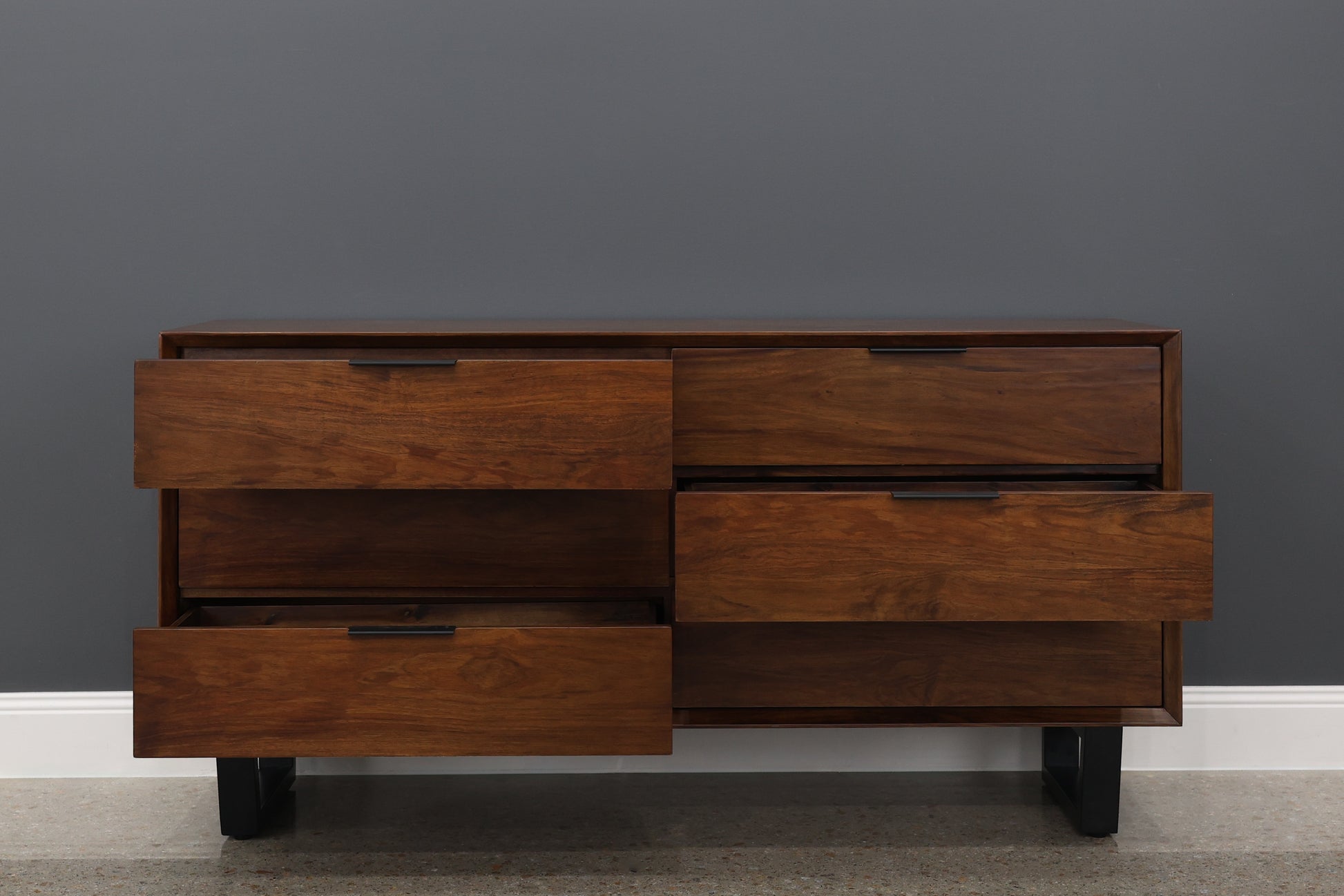 Kingsley Dresser