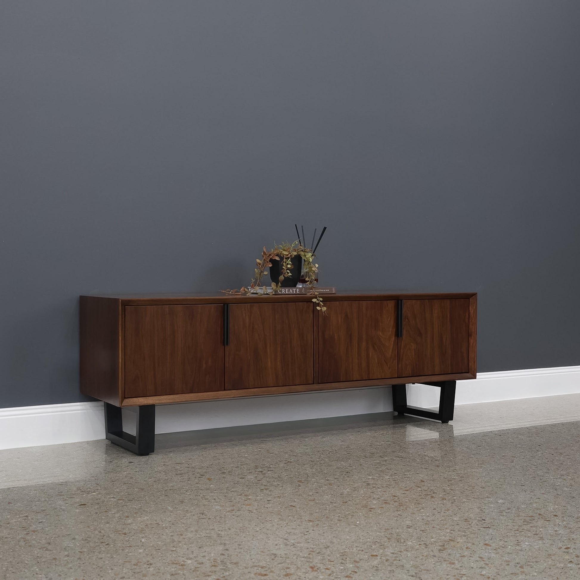 Kingsley TV Unit 160cm