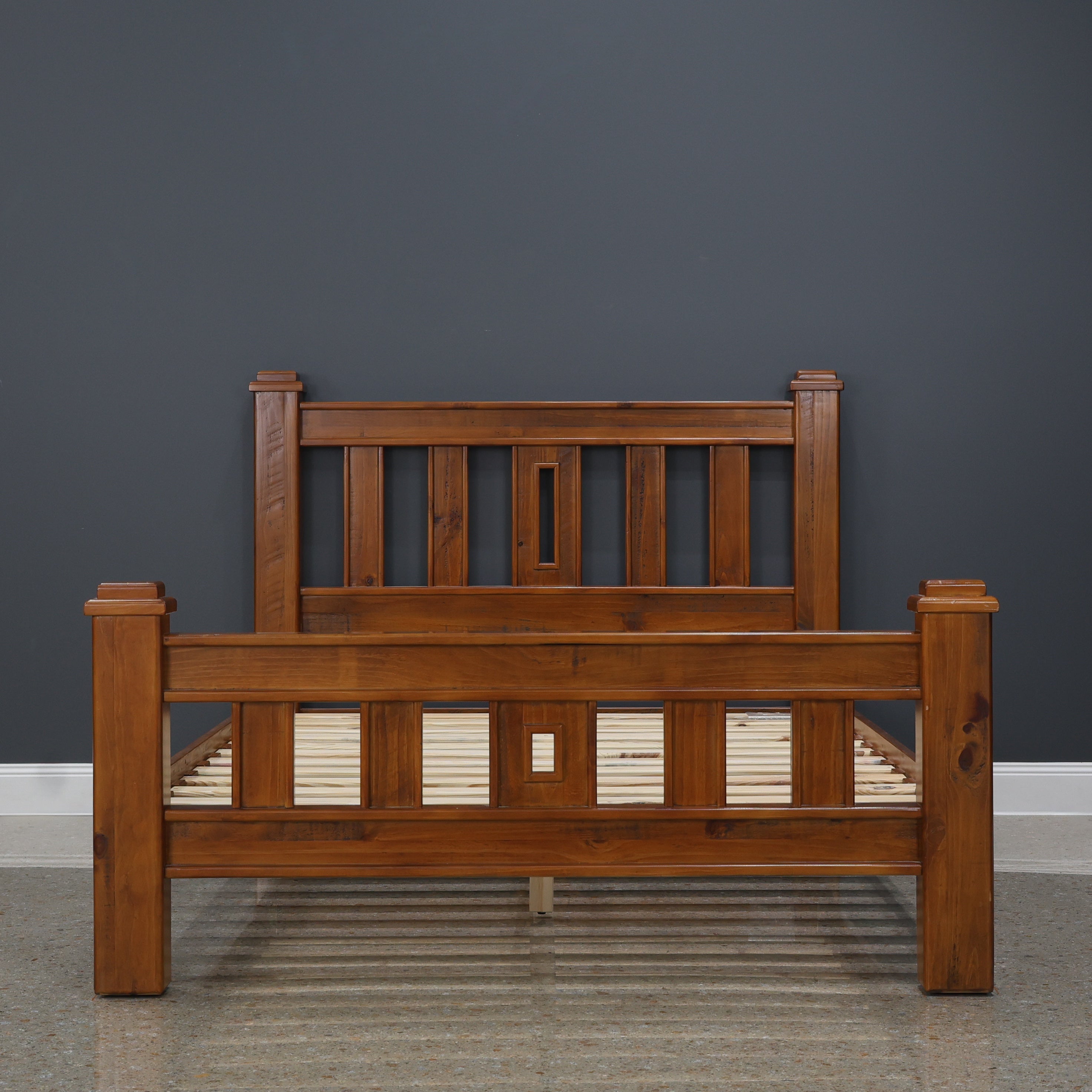Springhurst Bed