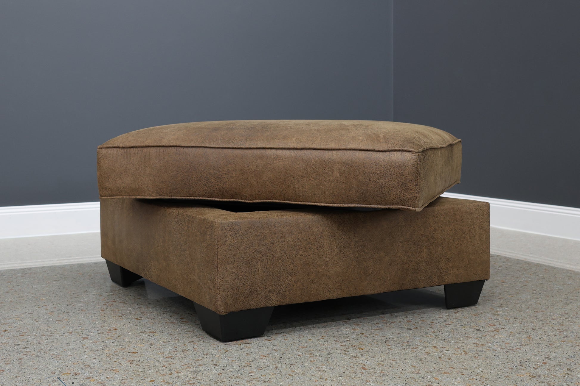 Norwood Ottoman w/ Storage - Tan Leather Air