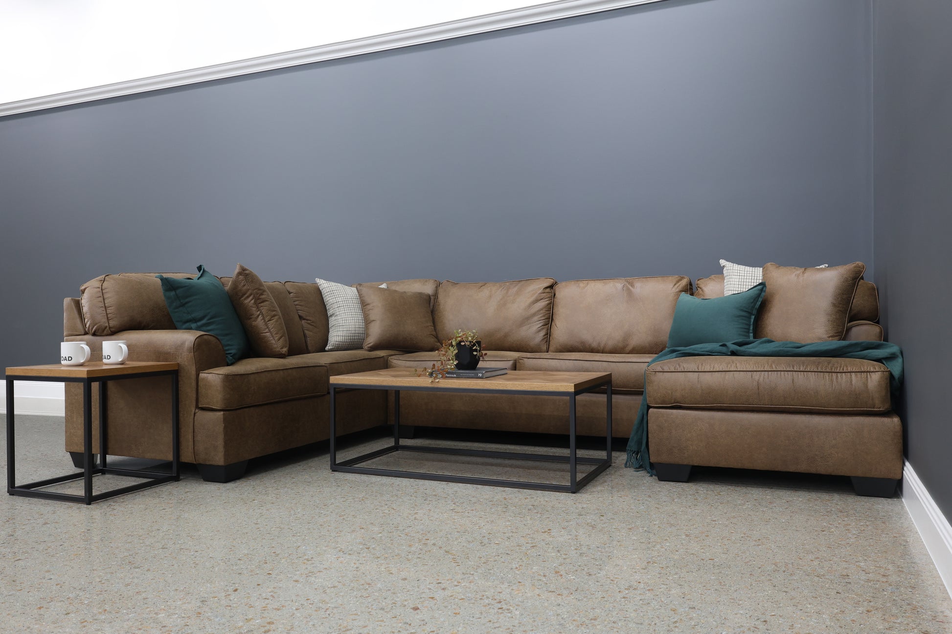 Norwood Corner Lounge w/ RHF Chaise - Tan Leather Air