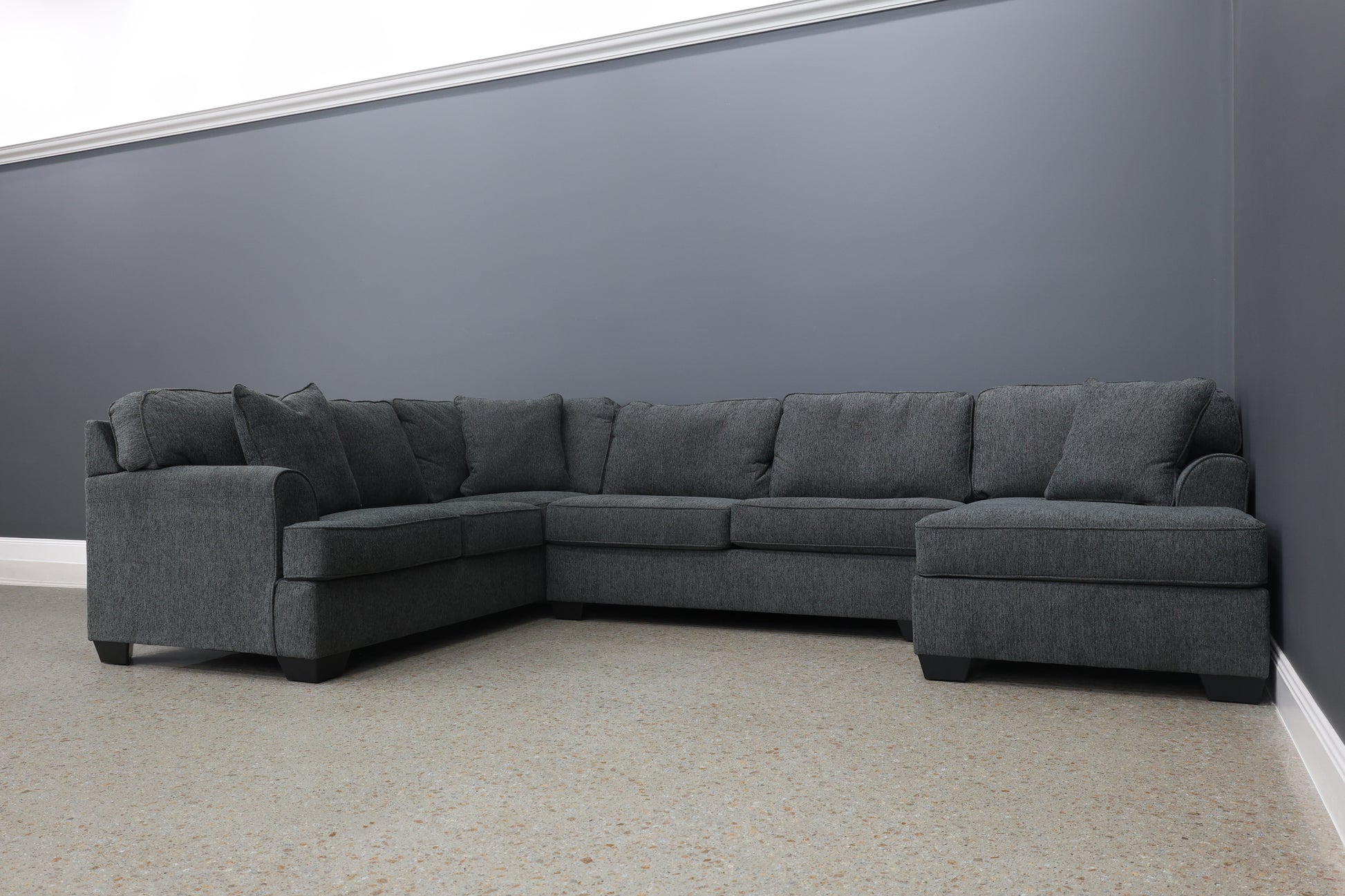 Norwood Corner Lounge w/ RHF Chaise - Dark Grey