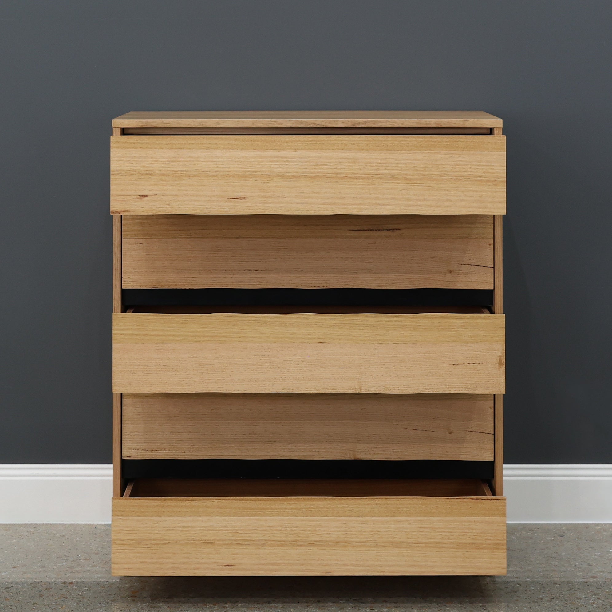 Luna Tallboy