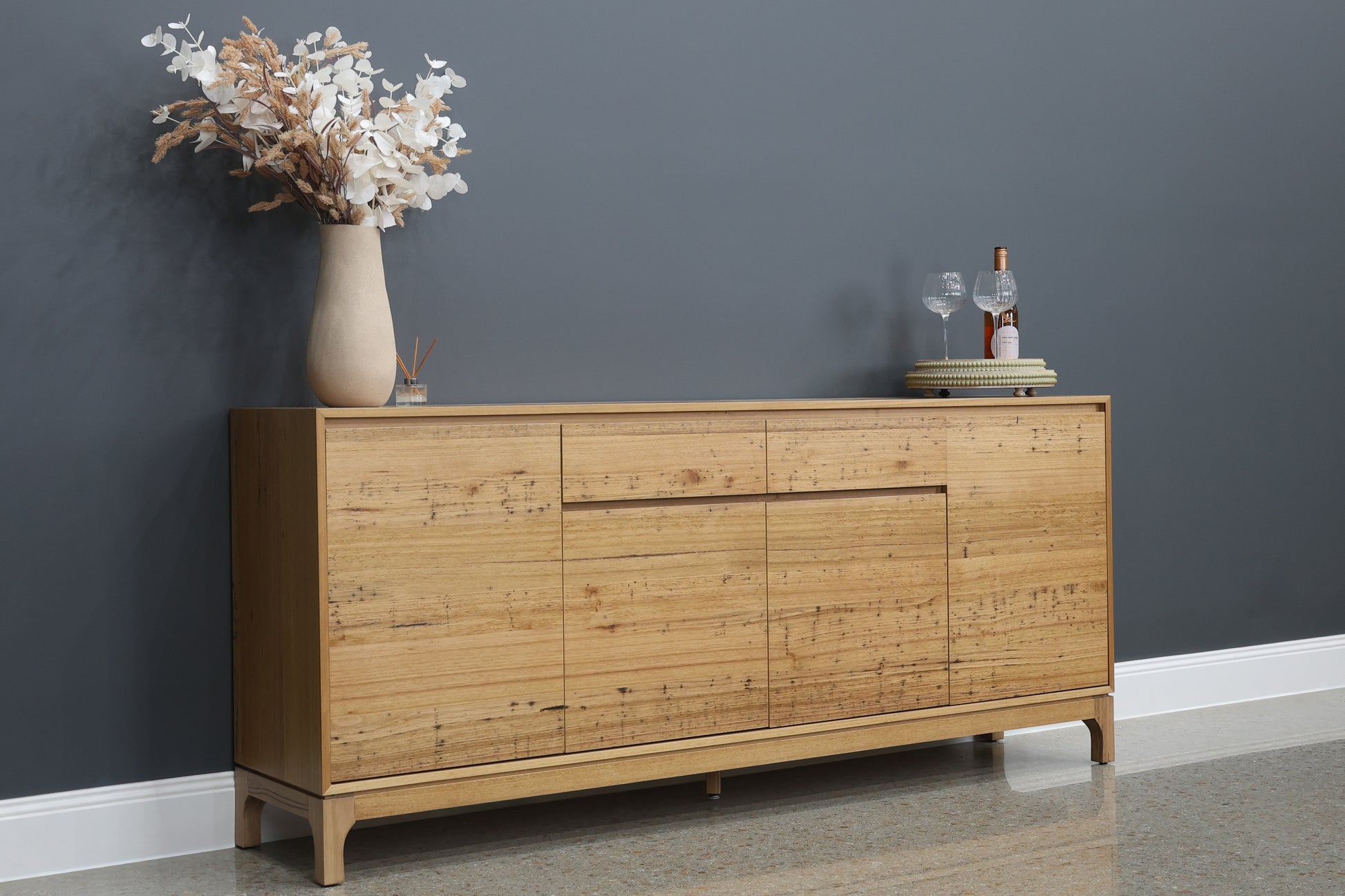 Broadbeach Buffet 200cm L