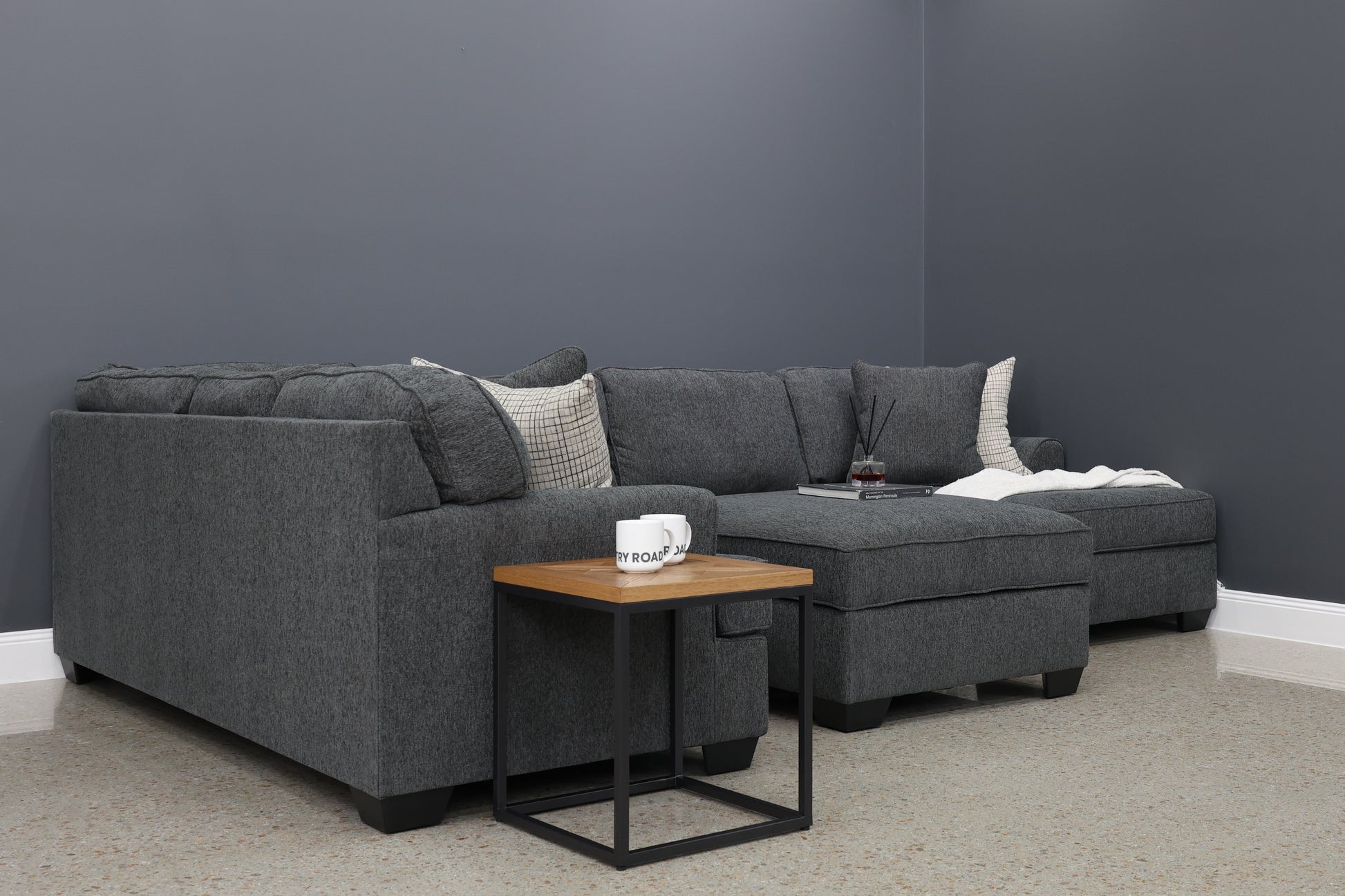Norwood Corner Lounge w/ RHF Chaise - Dark Grey