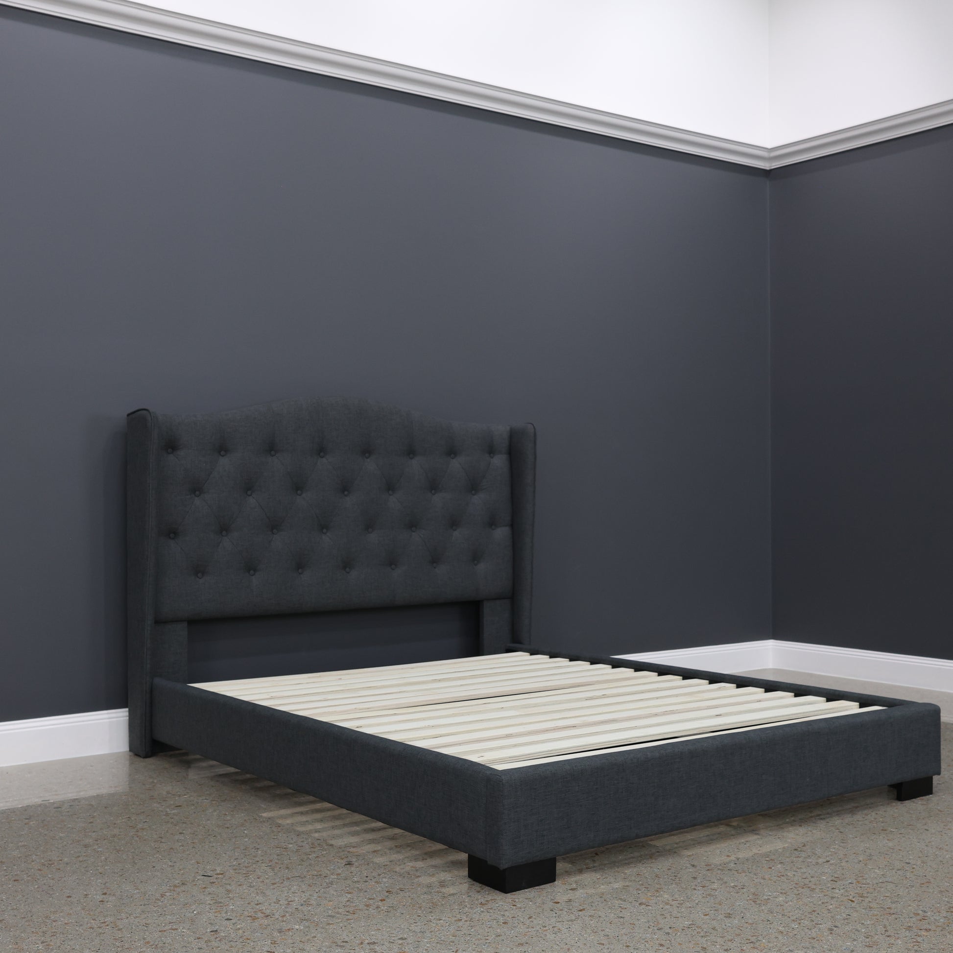 Memphis Bed Winged - Charcoal