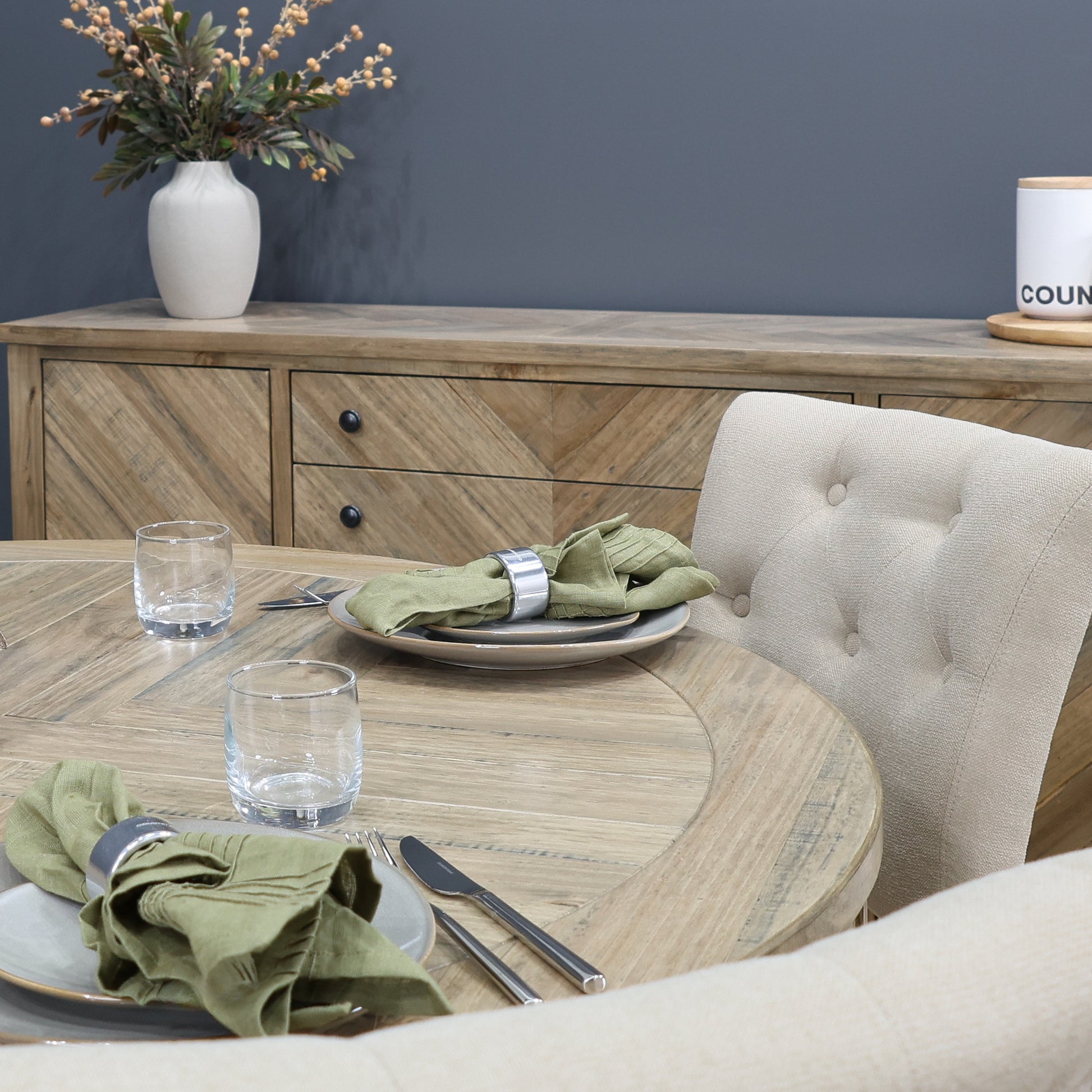 Flinders Dining Table Round