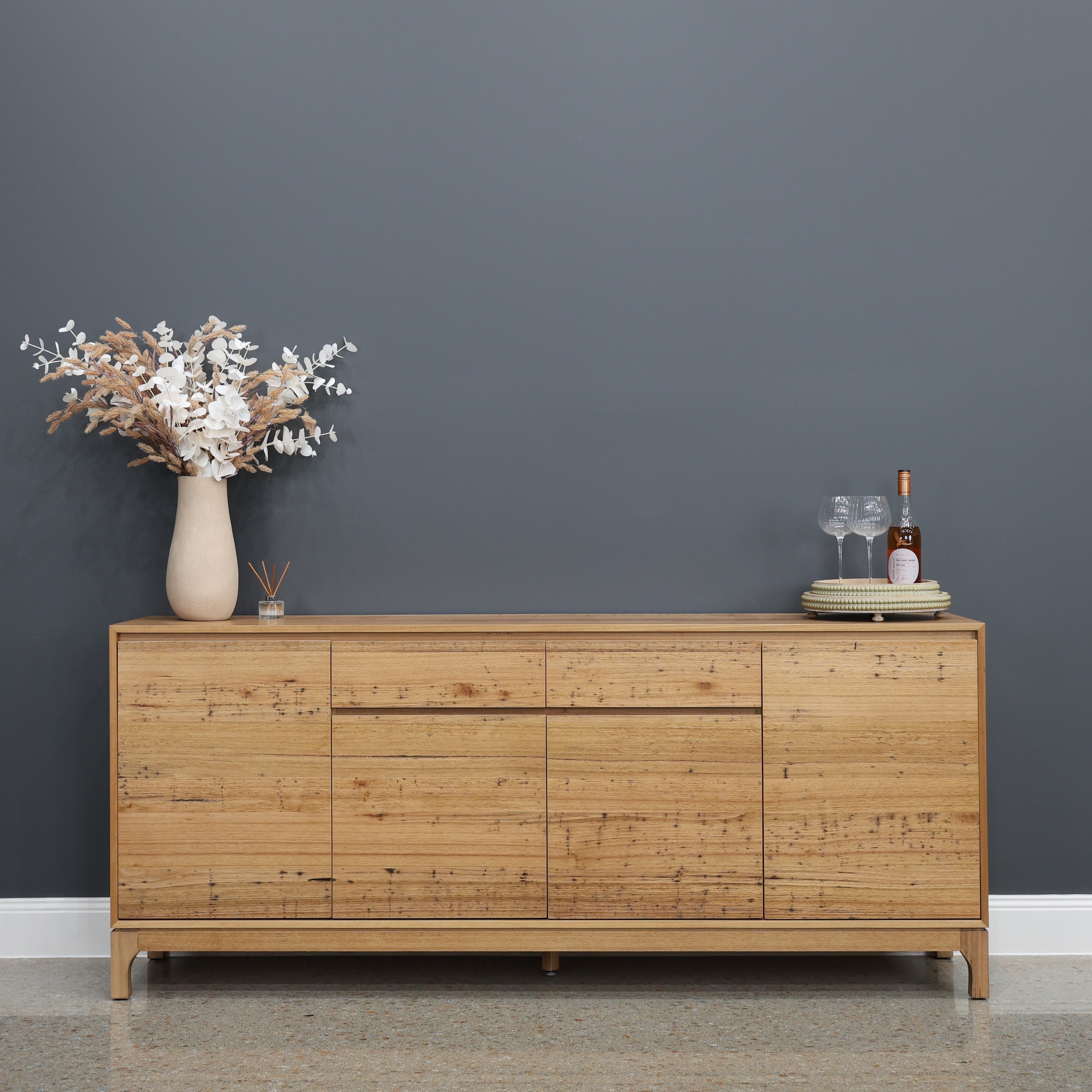 Broadbeach Buffet 200cm L