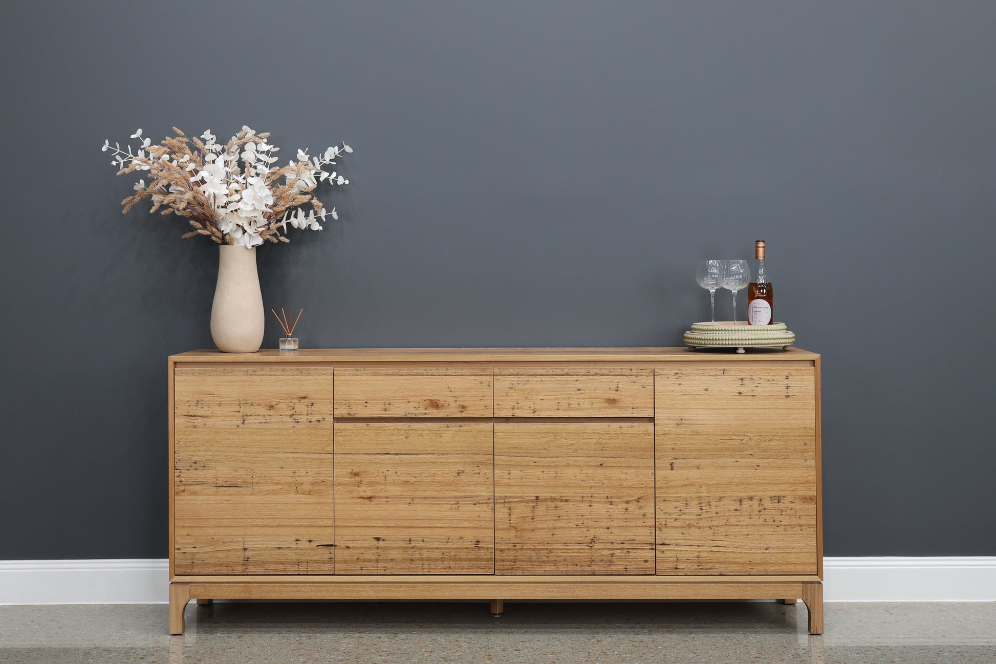 Broadbeach Buffet 200cm L