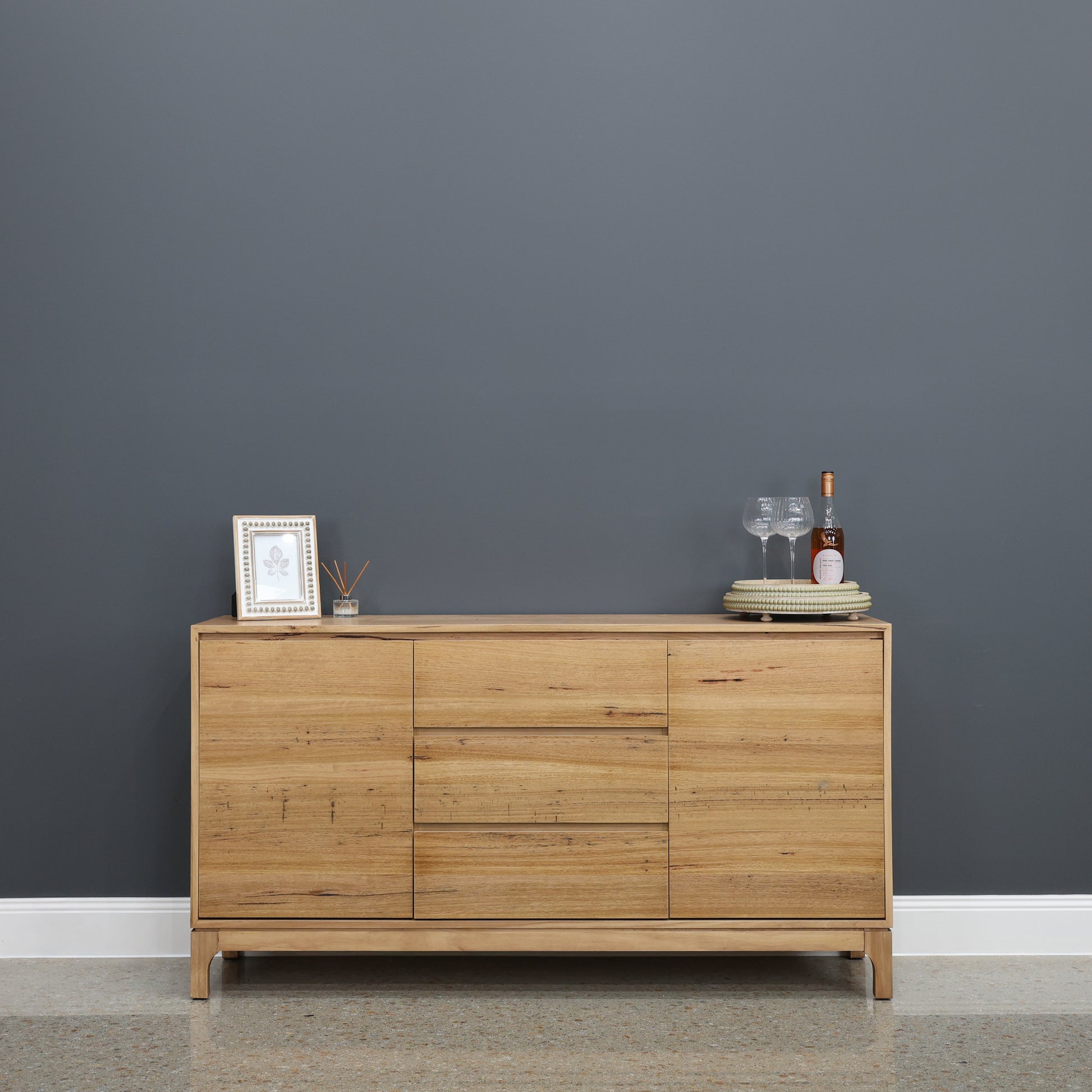 Broadbeach Buffet 160cm L