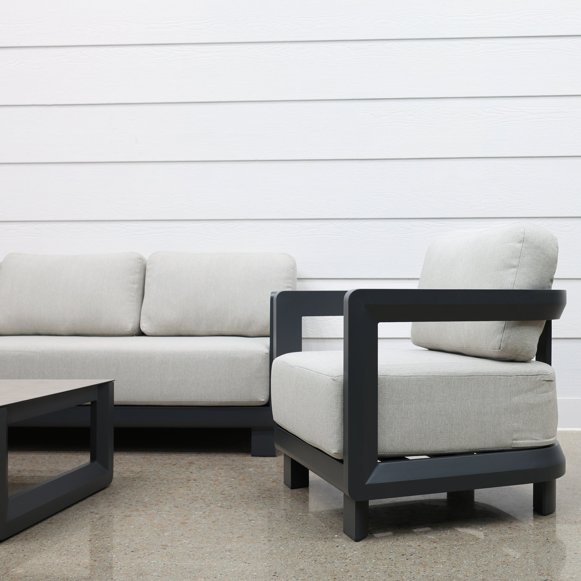 Anglesea 4 Piece Outdoor Lounge Setting - Charcoal