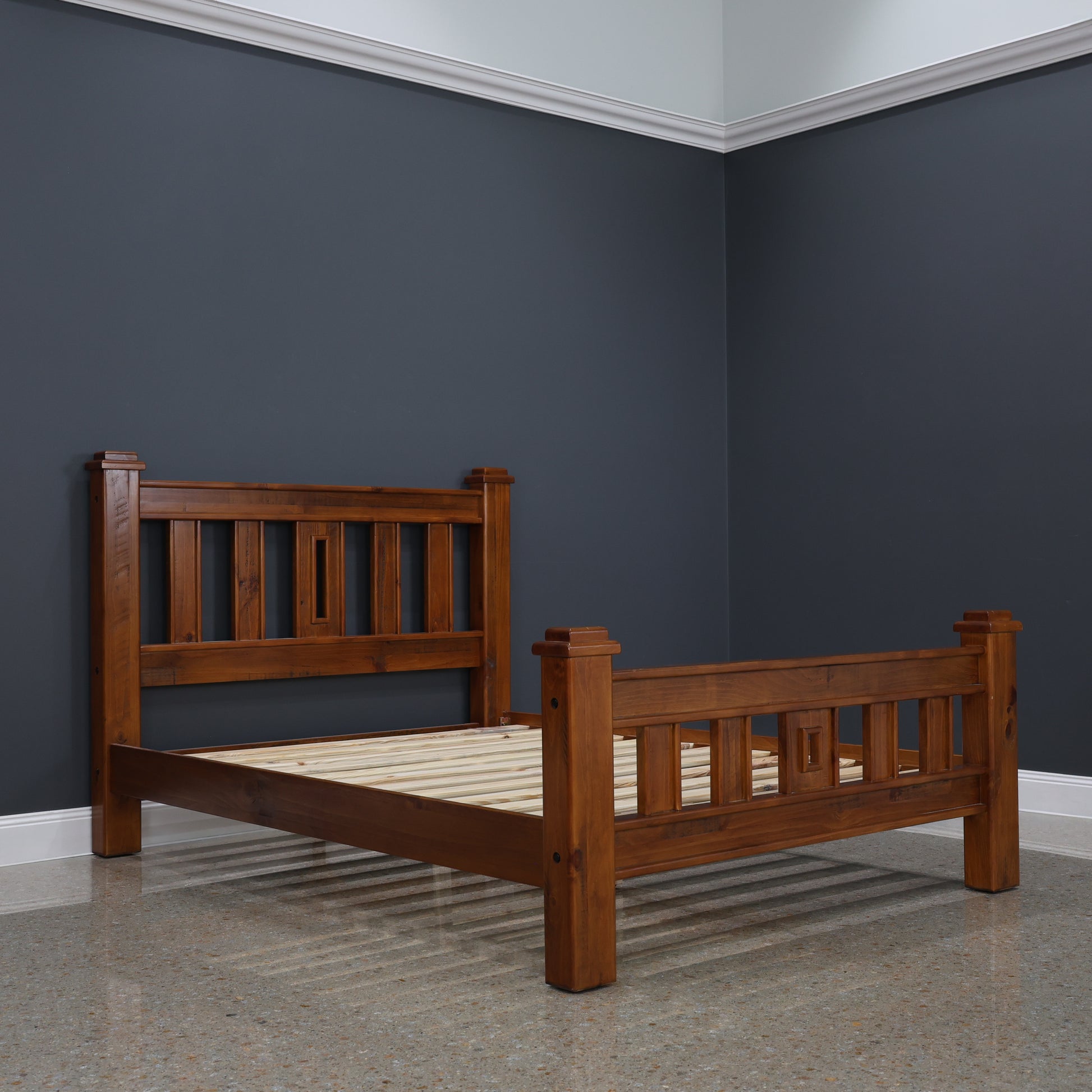 Springhurst Bed