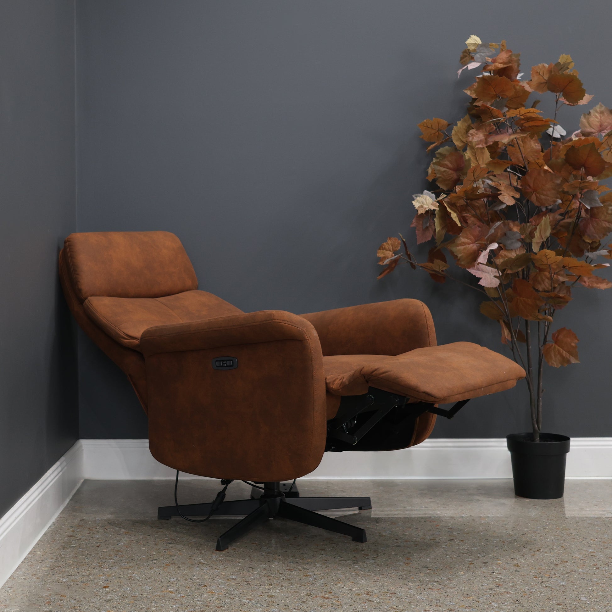 Clare Power Leisure Chair - High Country Tan